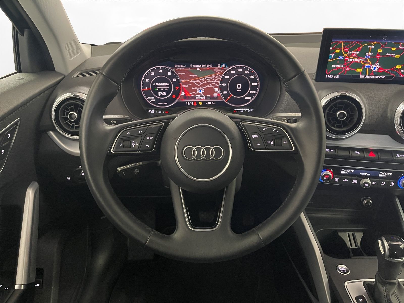 Audi - Q2_21