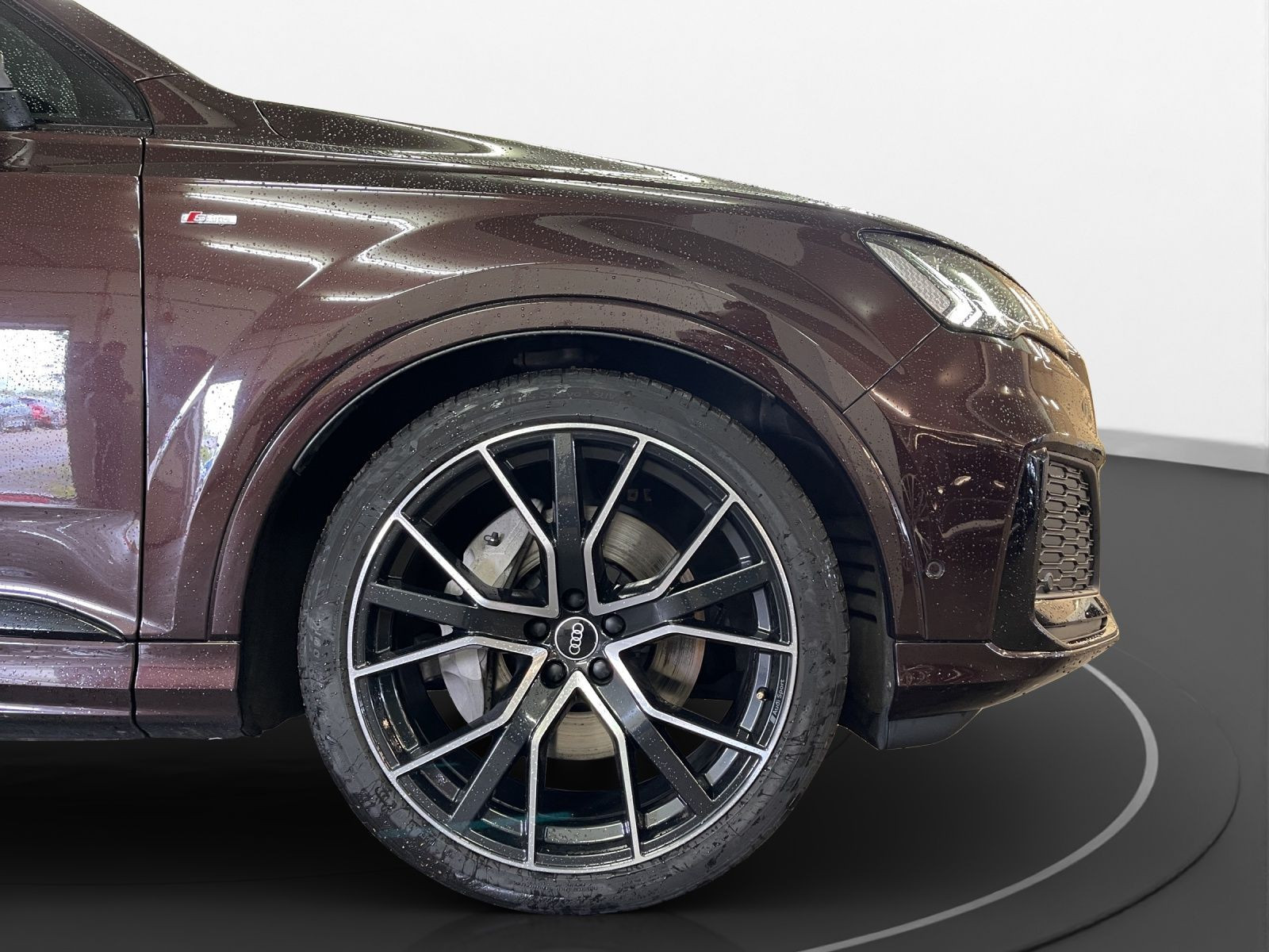 Audi - Q7_15