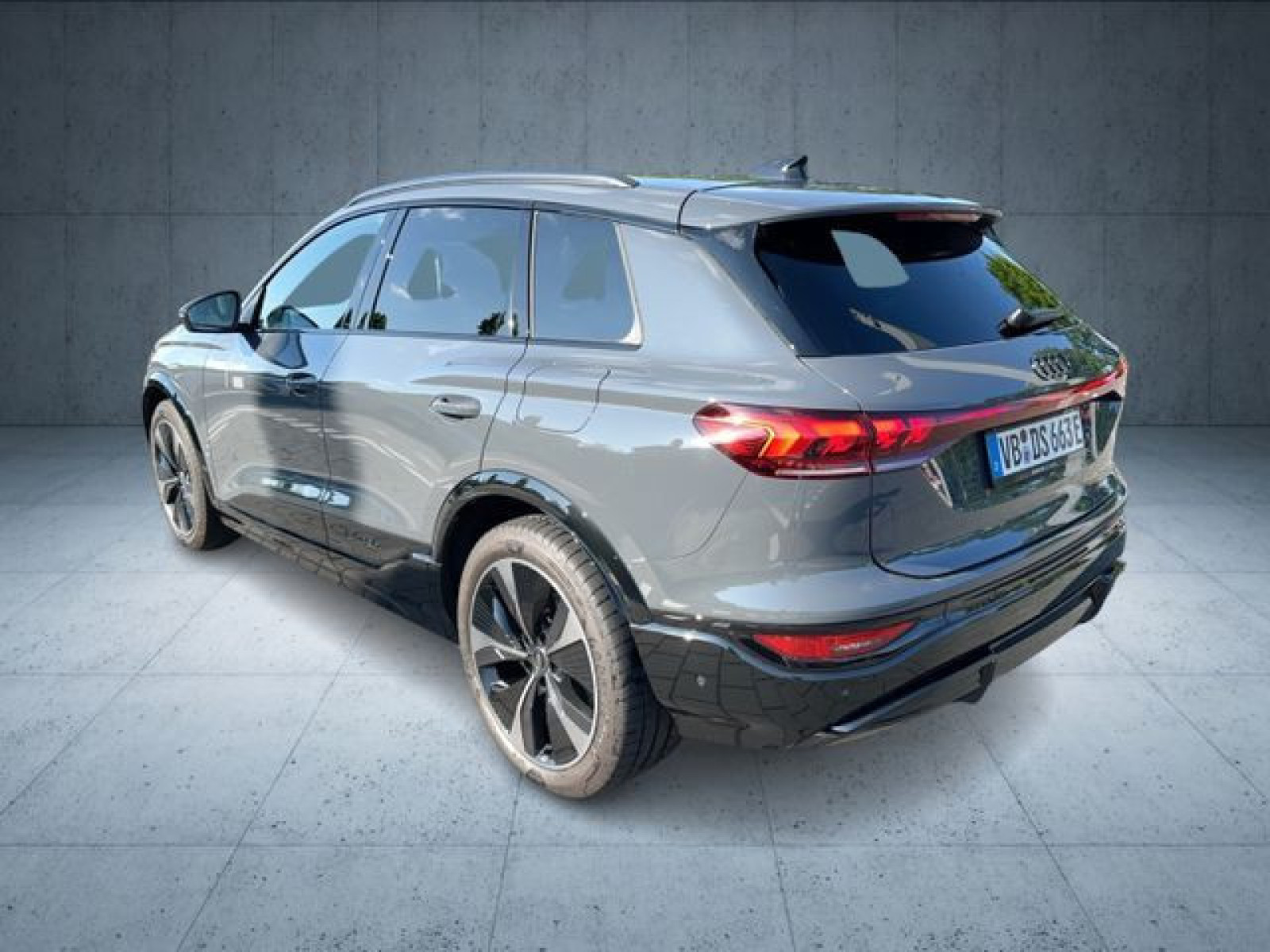 Audi - SQ6 SUV e-tron_6