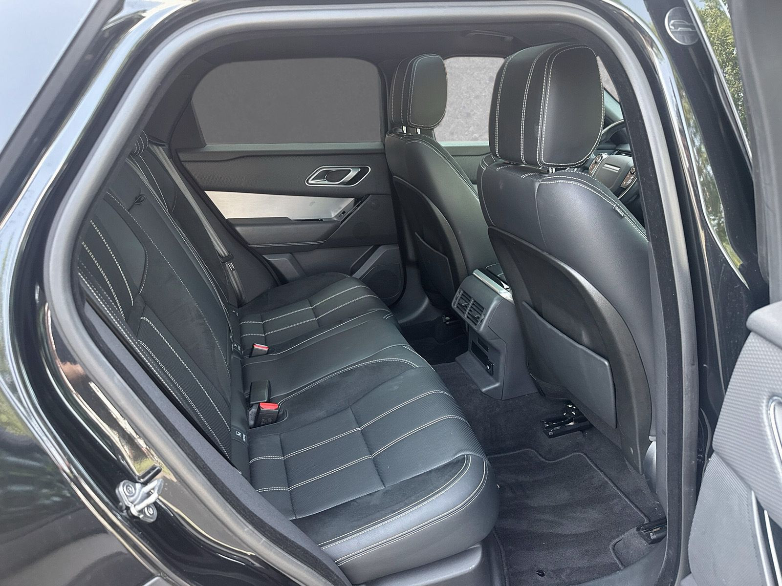 Land Rover - Range Rover Velar_5