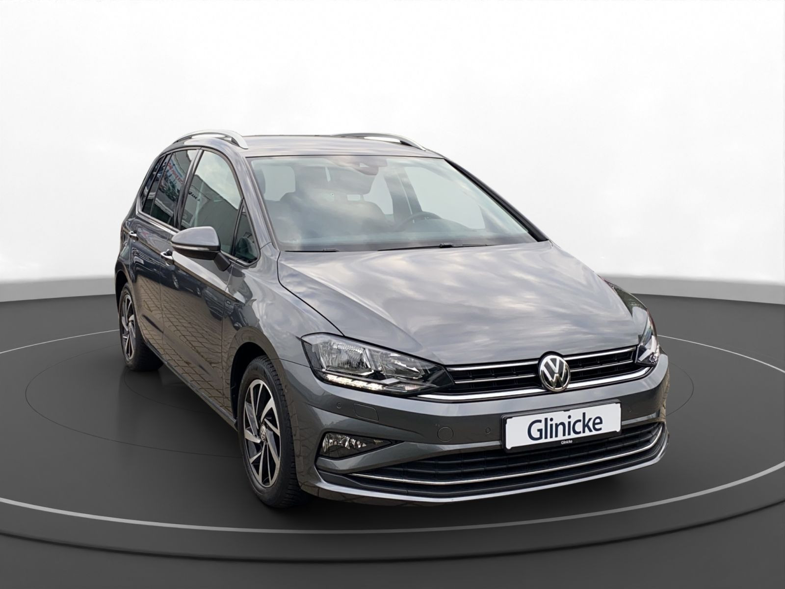 Volkswagen - Golf Sportsvan_10