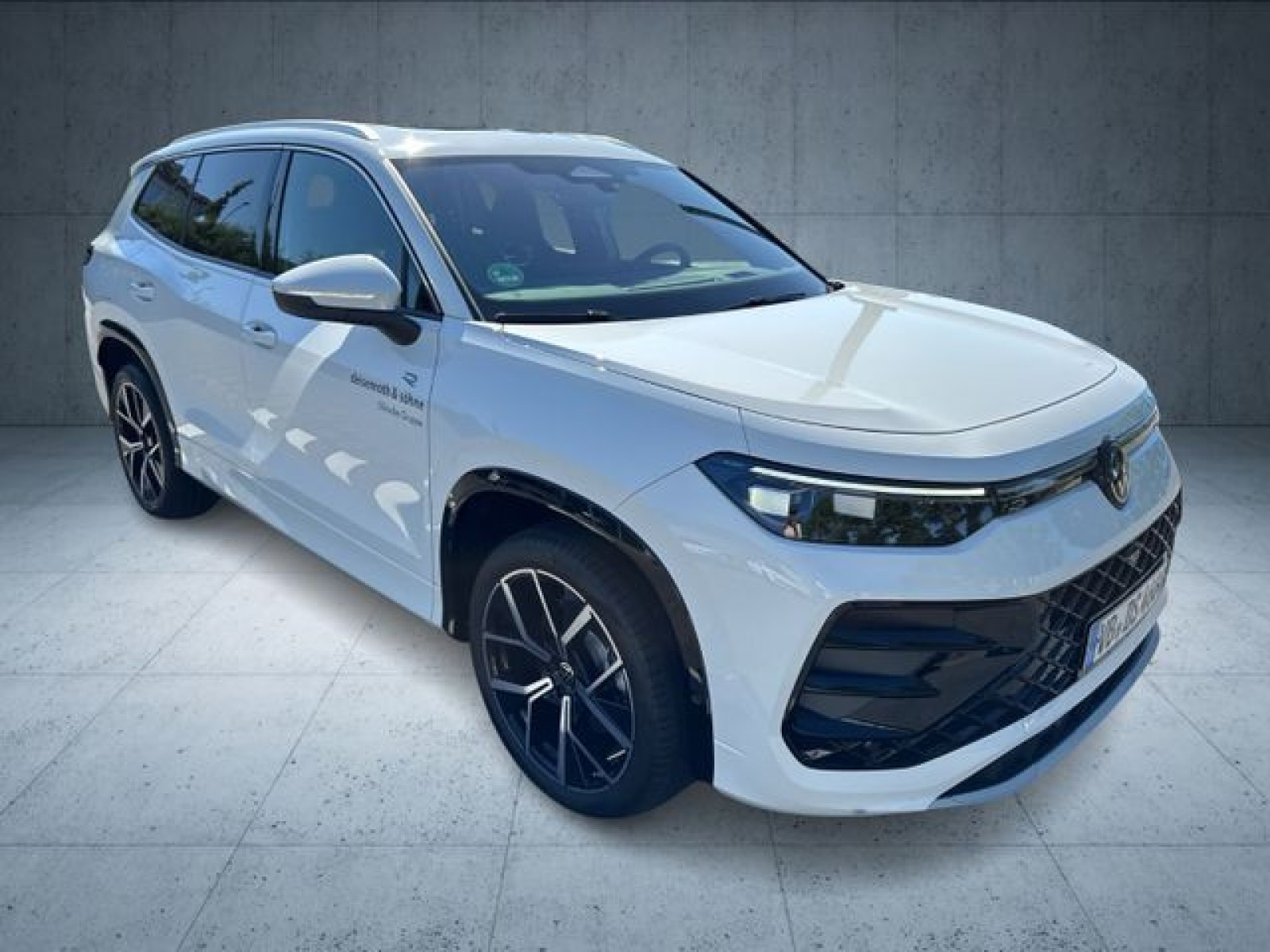 Volkswagen - Tayron_29