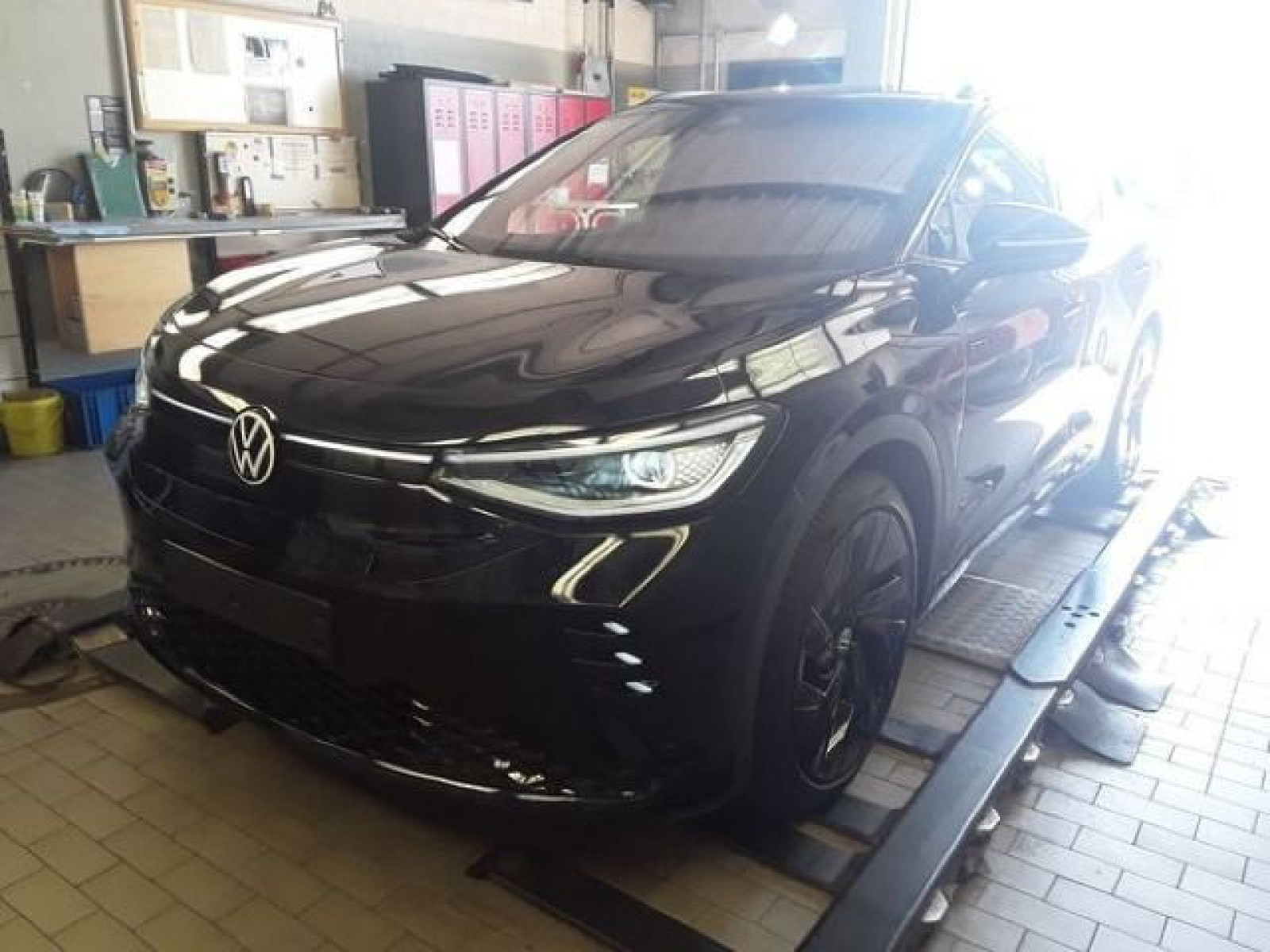 Volkswagen - ID.4_4
