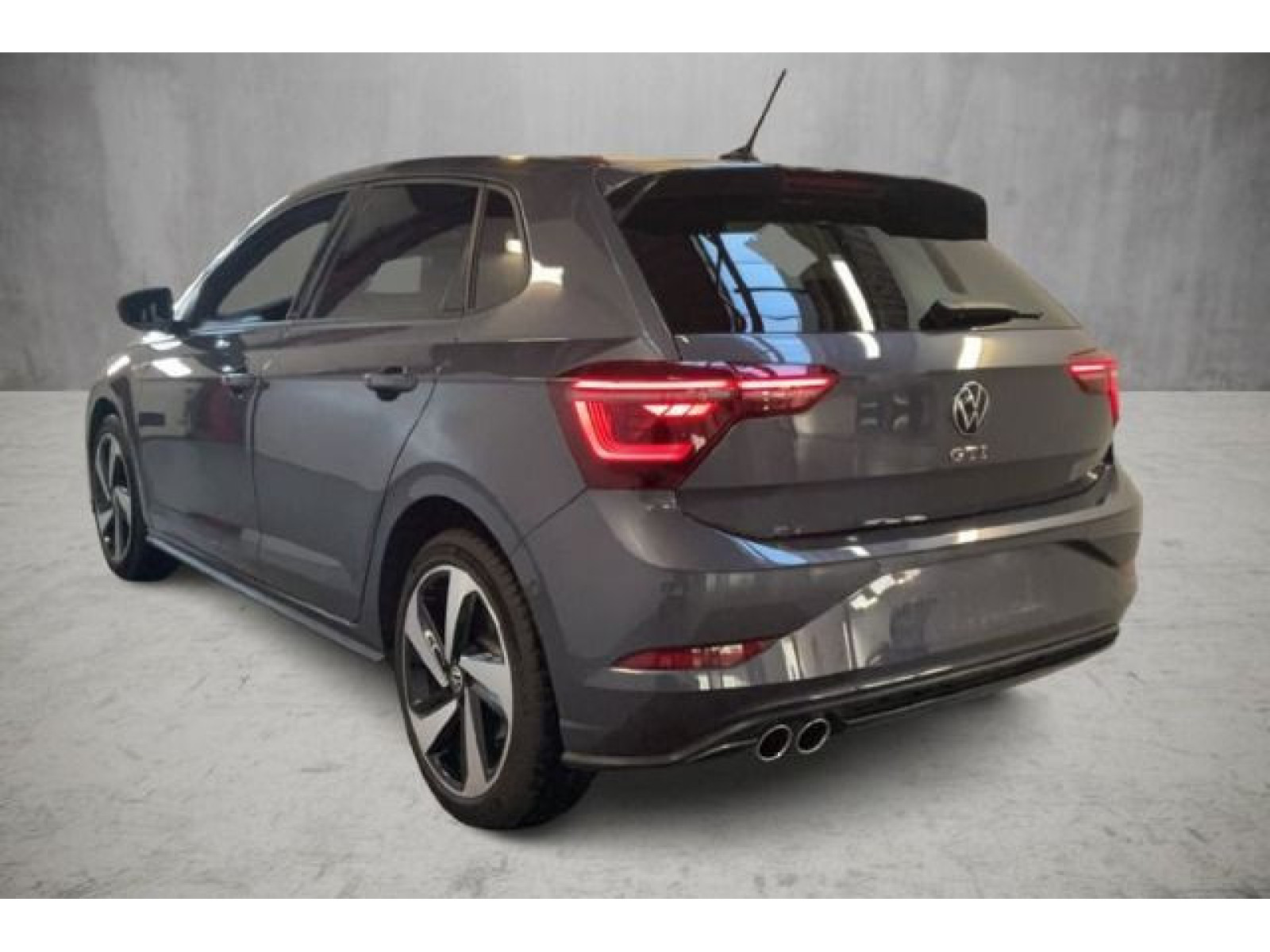 Volkswagen - Polo_4
