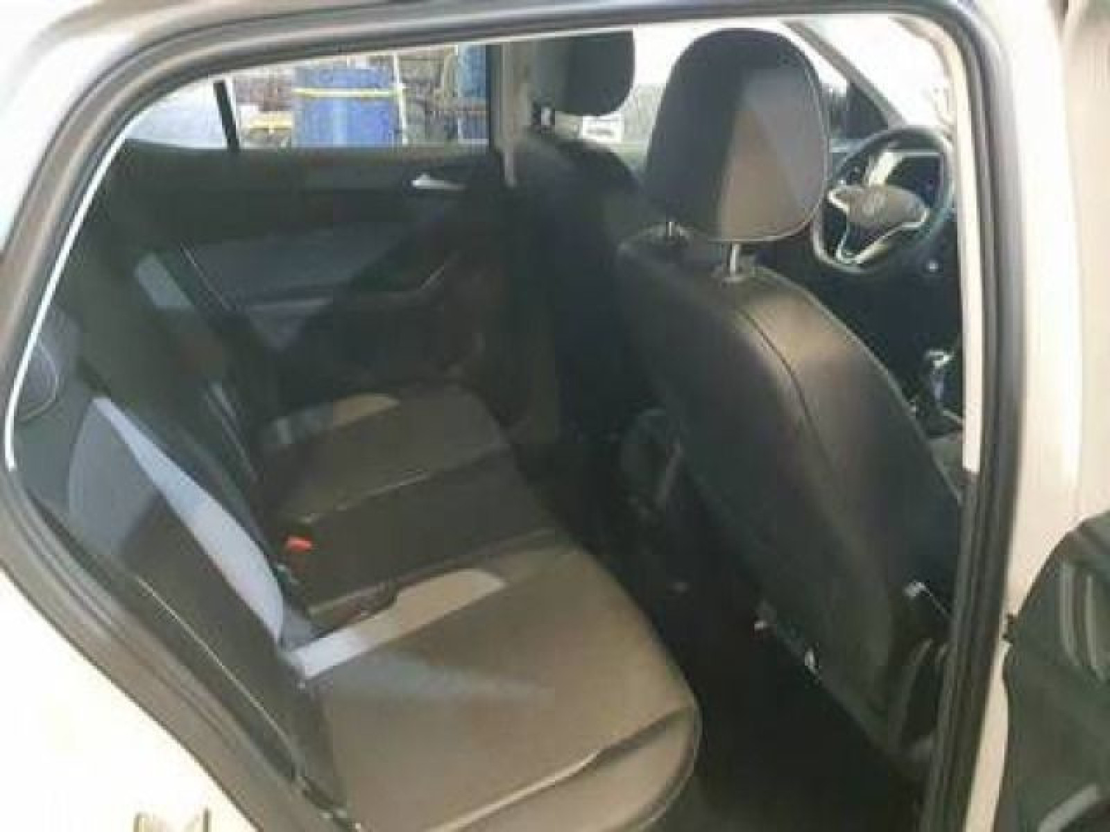 Volkswagen - T-Cross_5