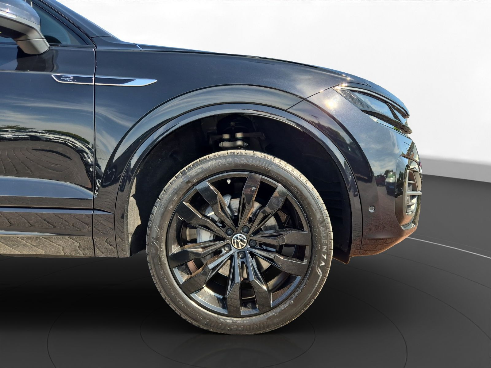 Volkswagen - Touareg_14