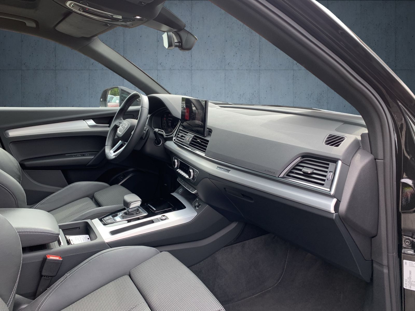 Audi - Q5_16