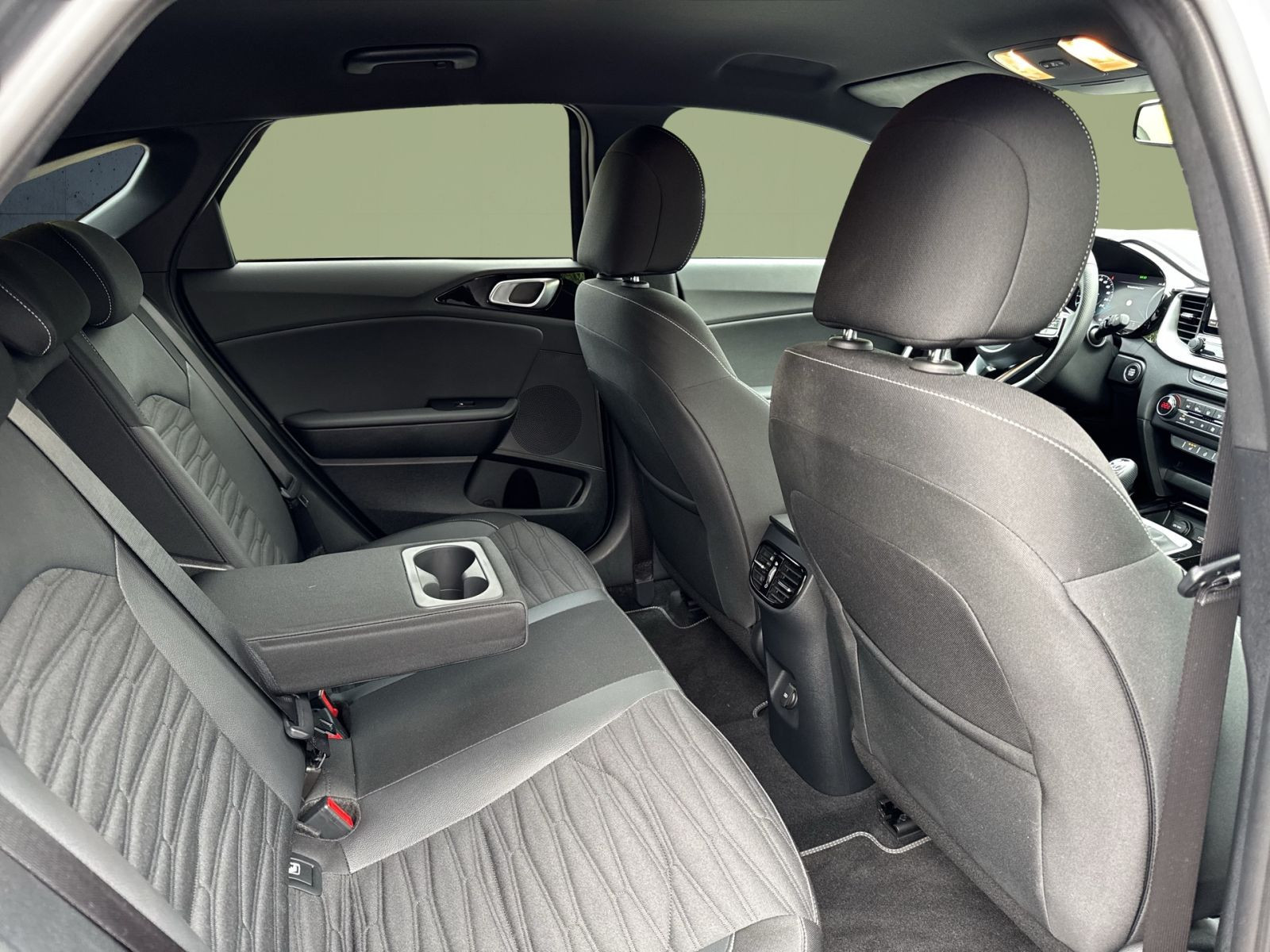 Kia - pro_cee'd_18