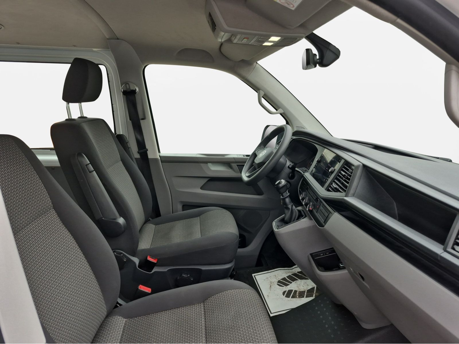 Volkswagen - Transporter Kombi_11