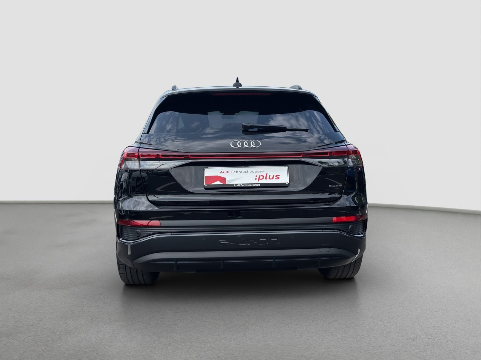 Audi - Q4 e-tron_5