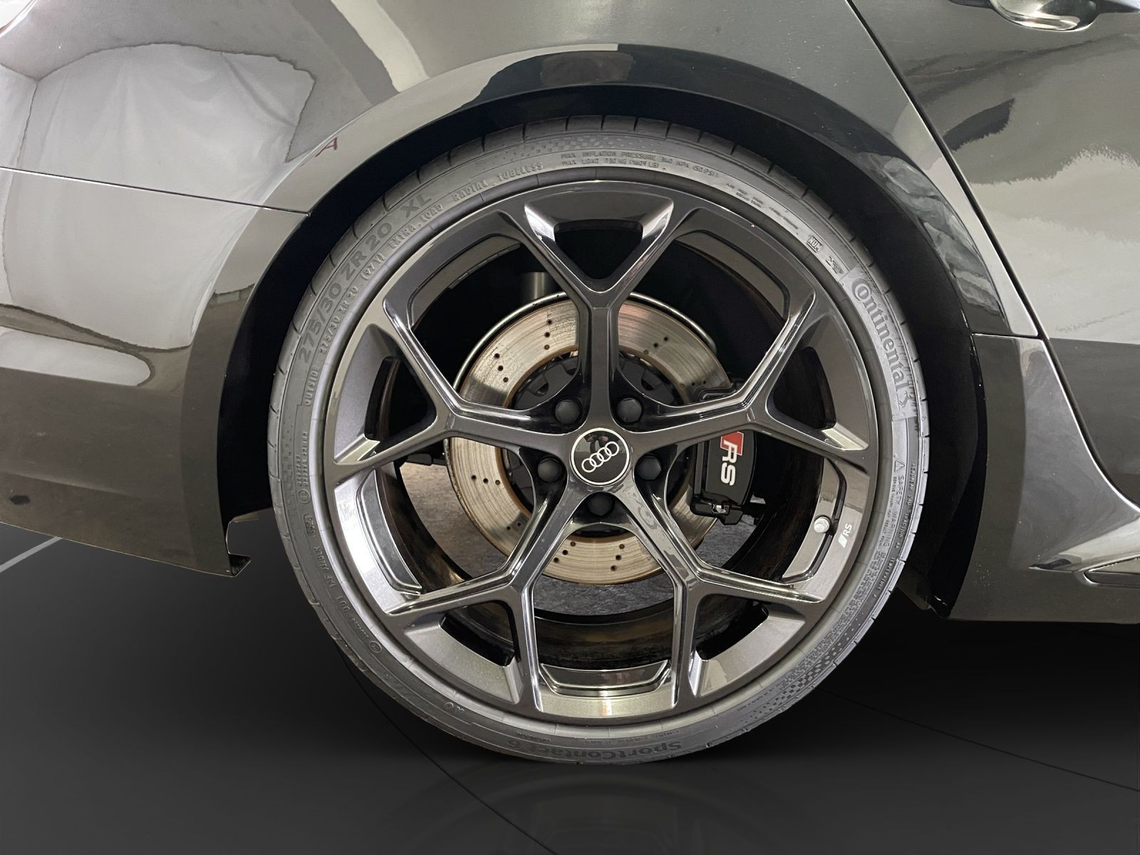 Audi - RS 4 Avant_16
