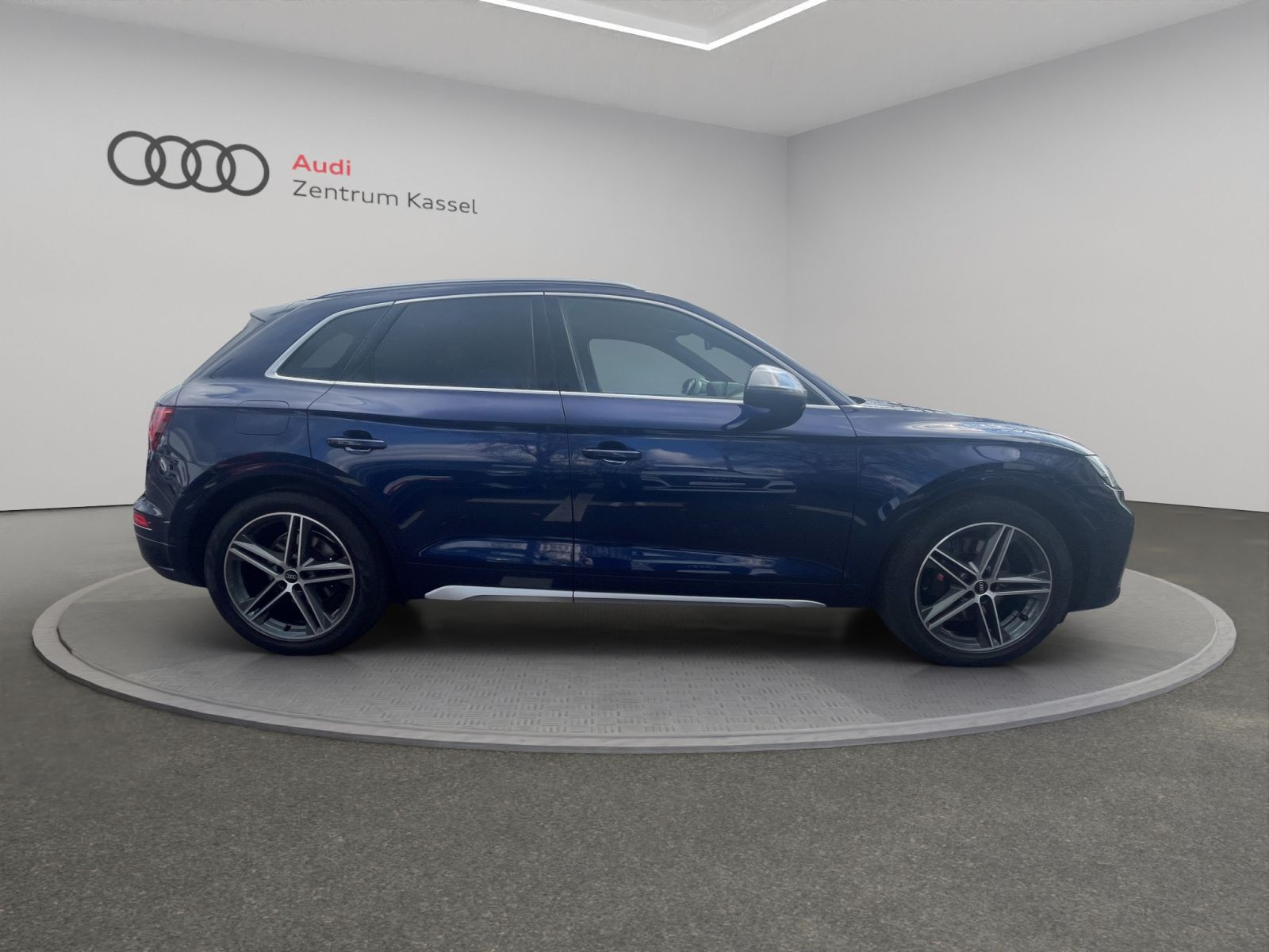Audi - SQ5_8