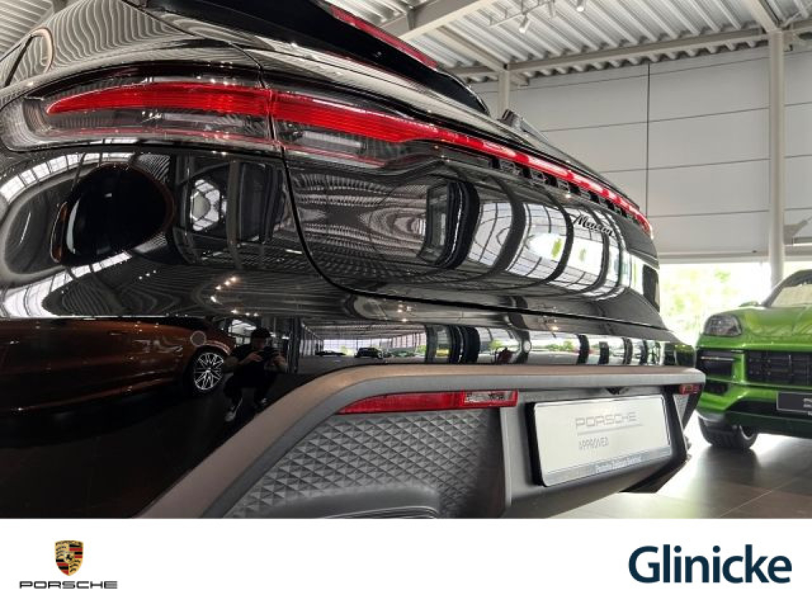 Porsche - Macan_26