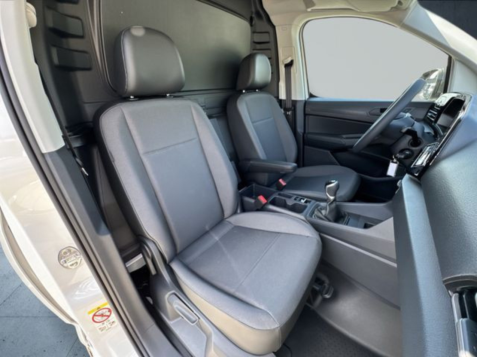 Volkswagen - Caddy_17
