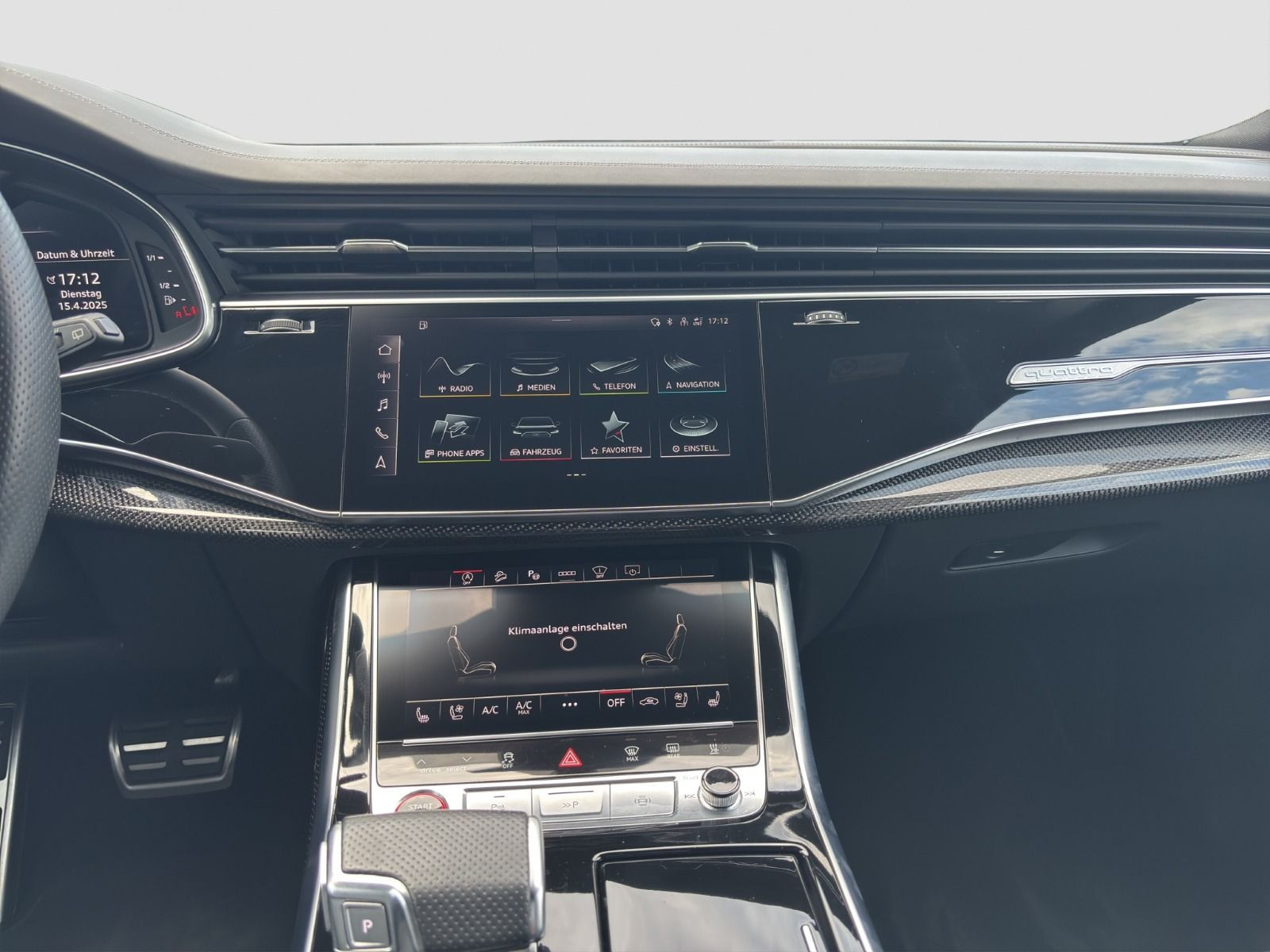 Audi - SQ8_15