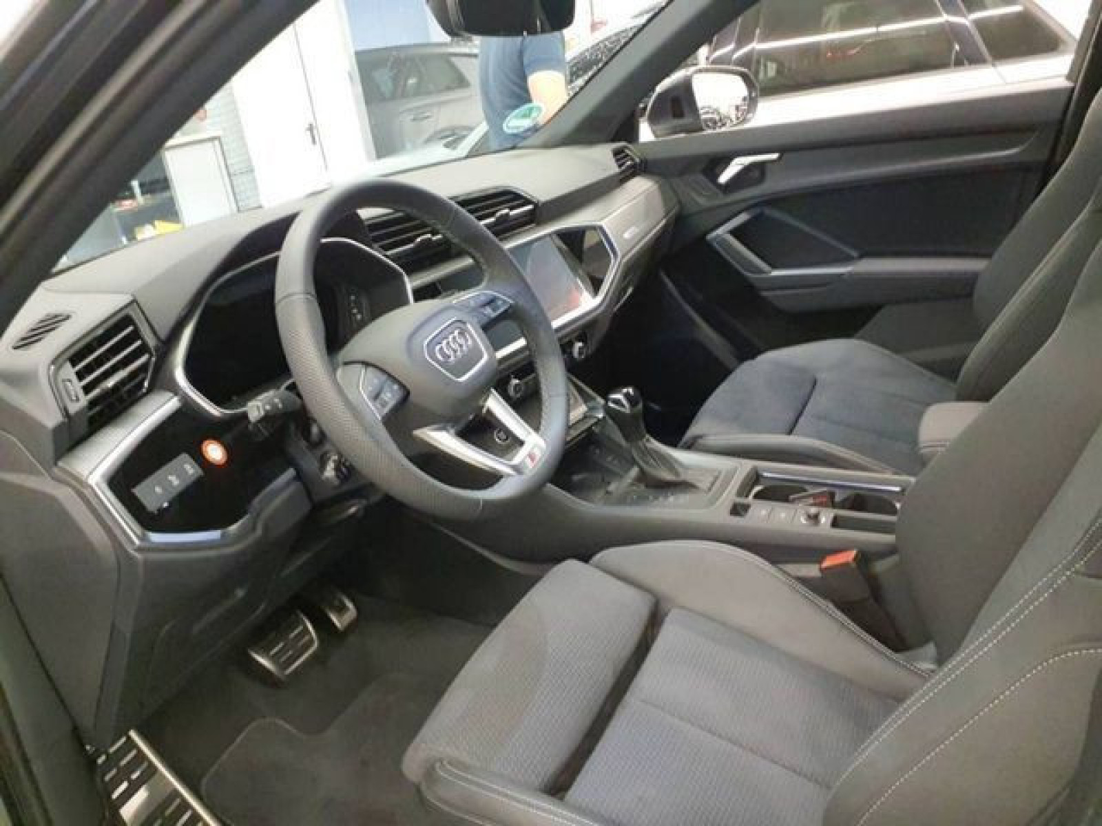 Audi - Q3 Sportback_5