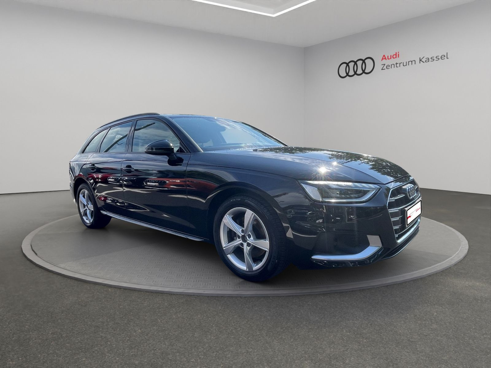 Audi - A4 Avant_9