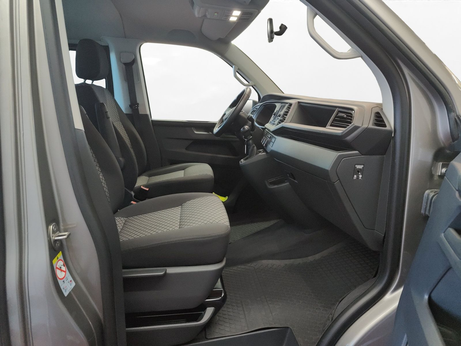 Volkswagen - T6.1 Multivan_12