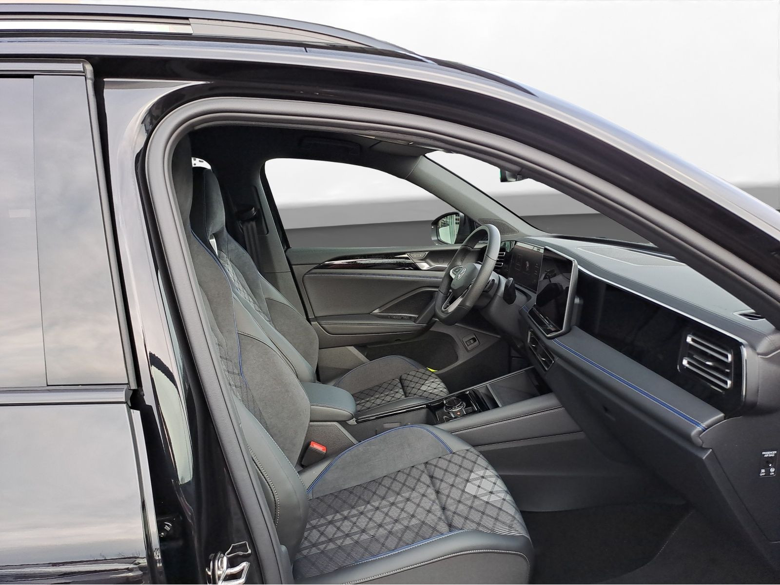 Volkswagen - Tiguan_9