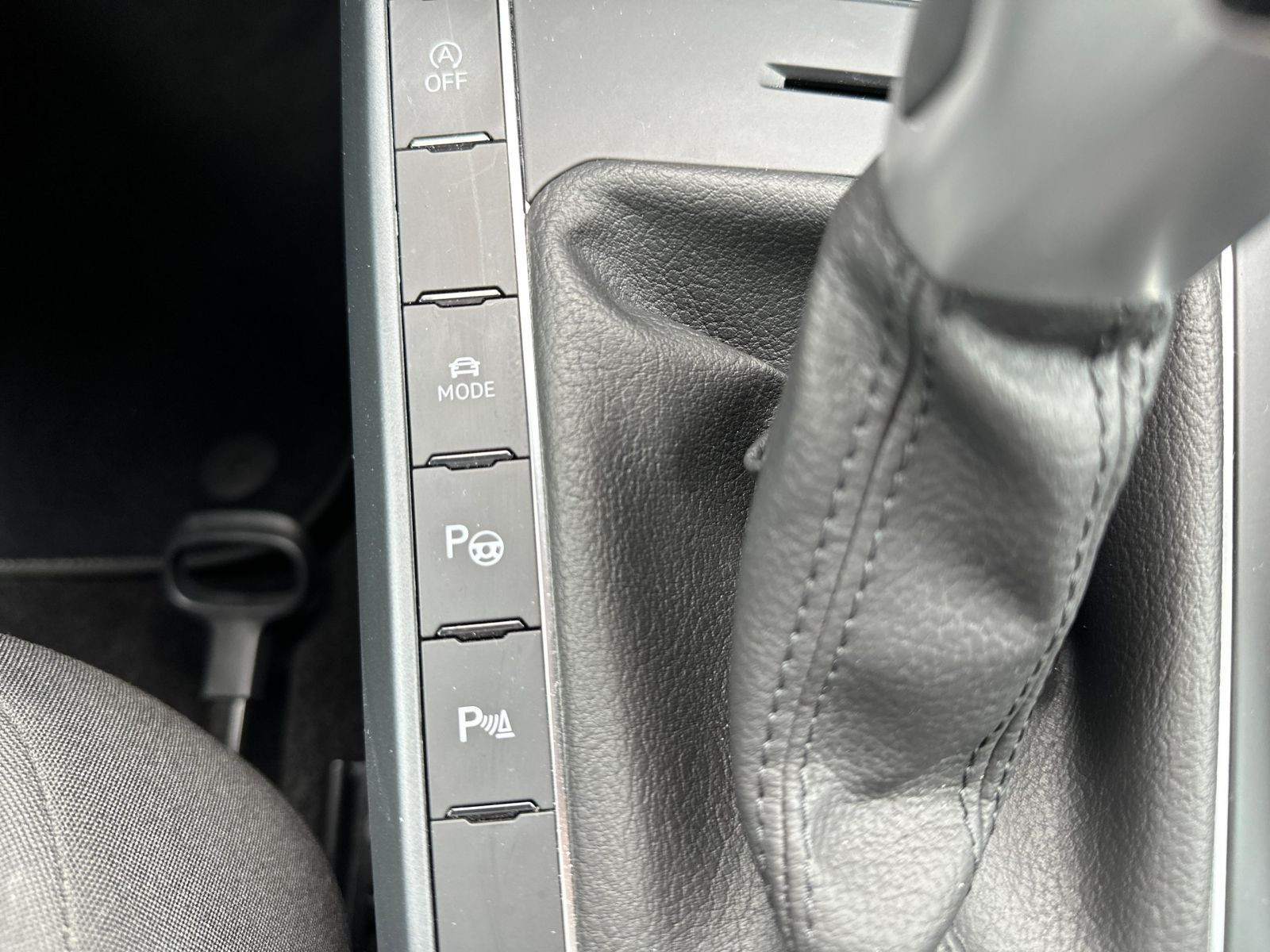 Volkswagen - Polo_17