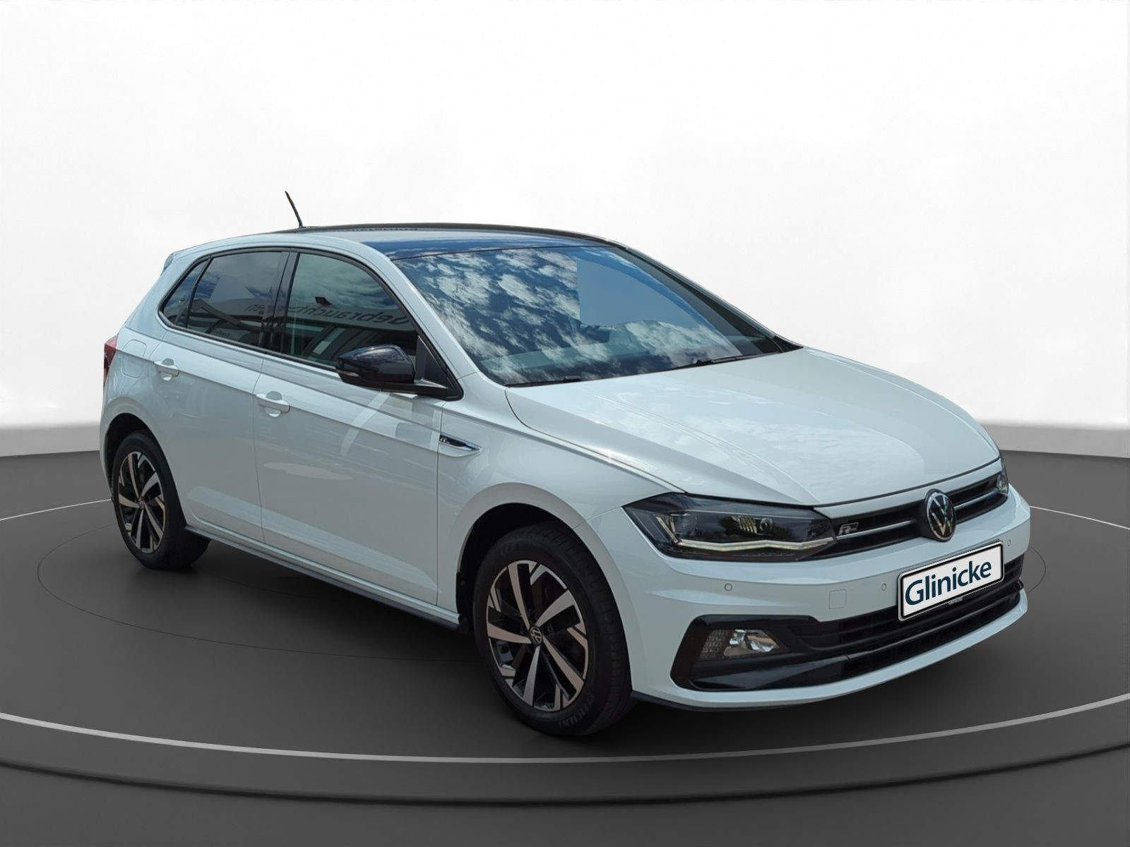 Volkswagen - Polo_12