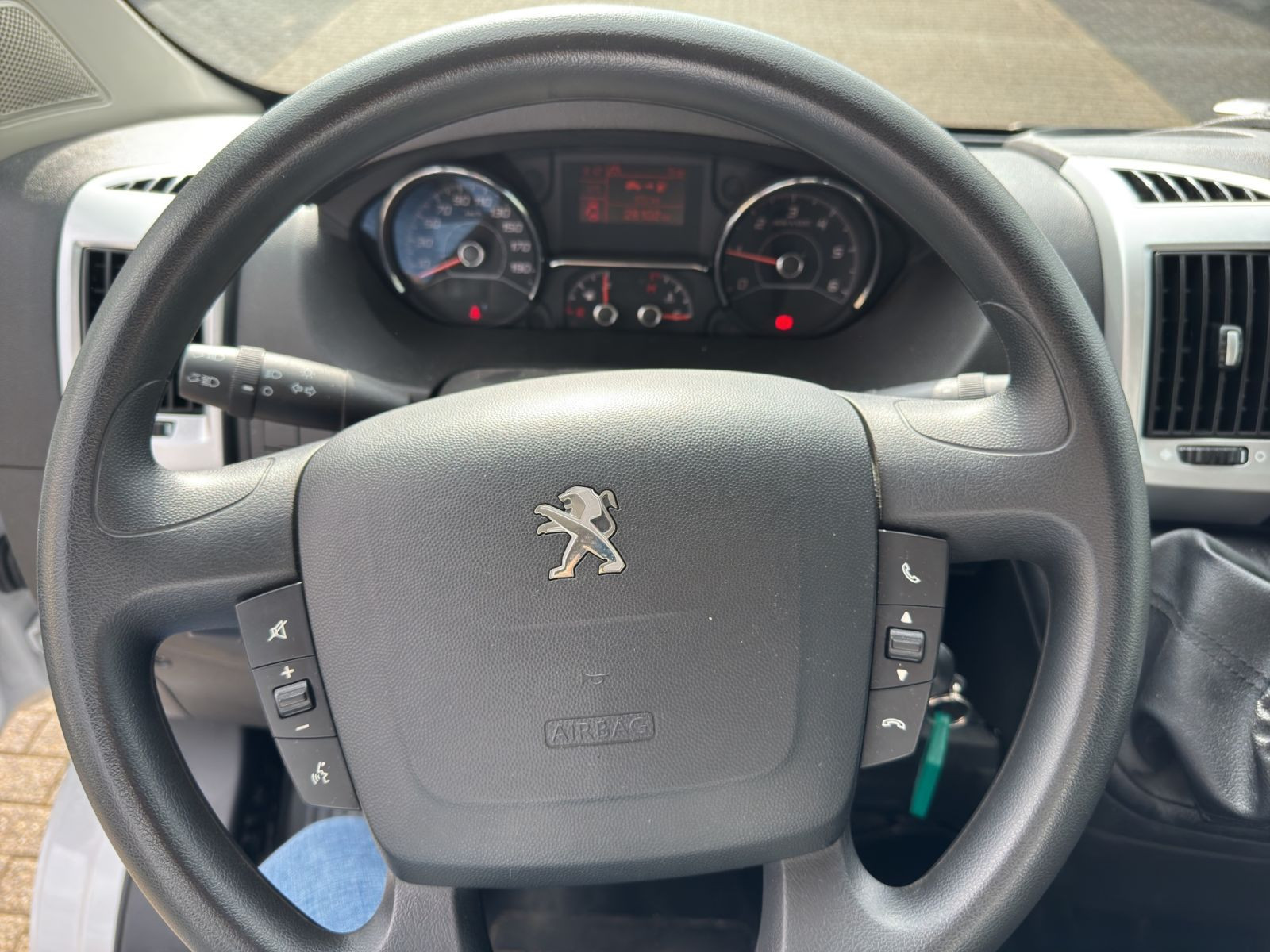 Peugeot - Boxer_15