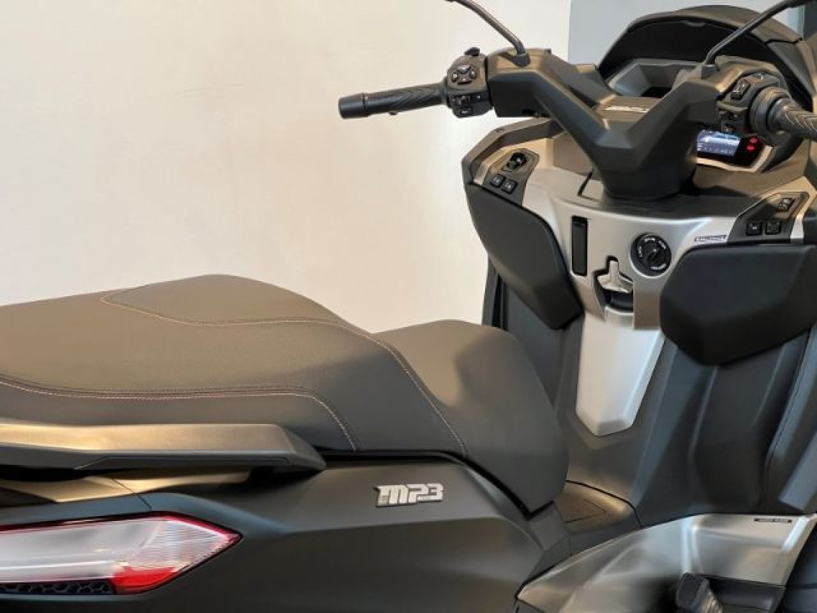 Piaggio - MP3_23