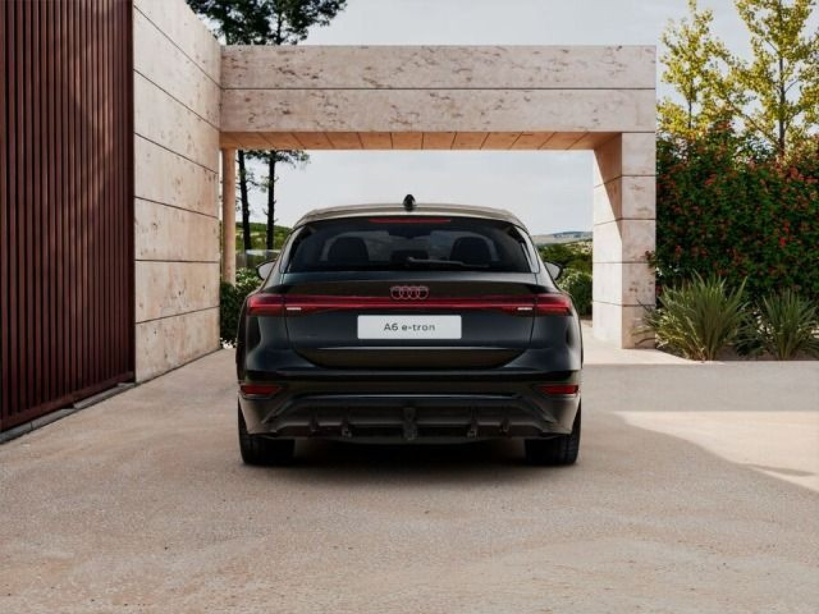 Audi - A6 Avant e-tron_6