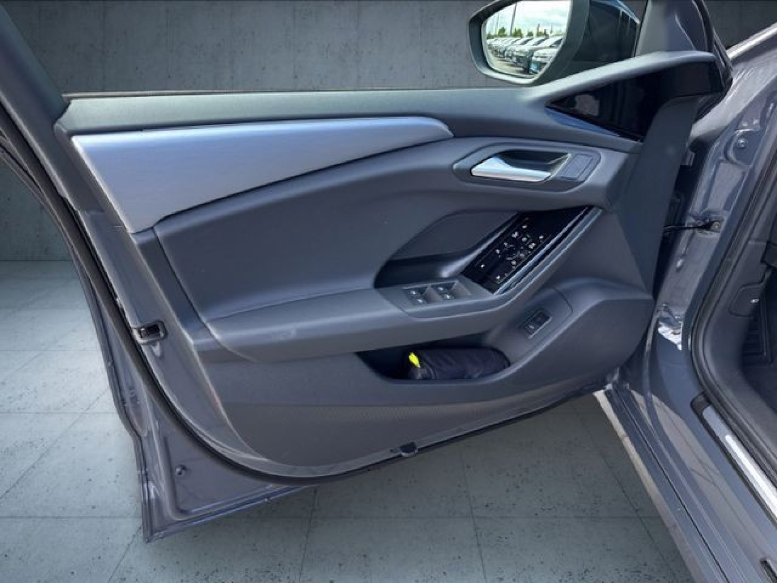 Audi - A6 Avant e-tron_26