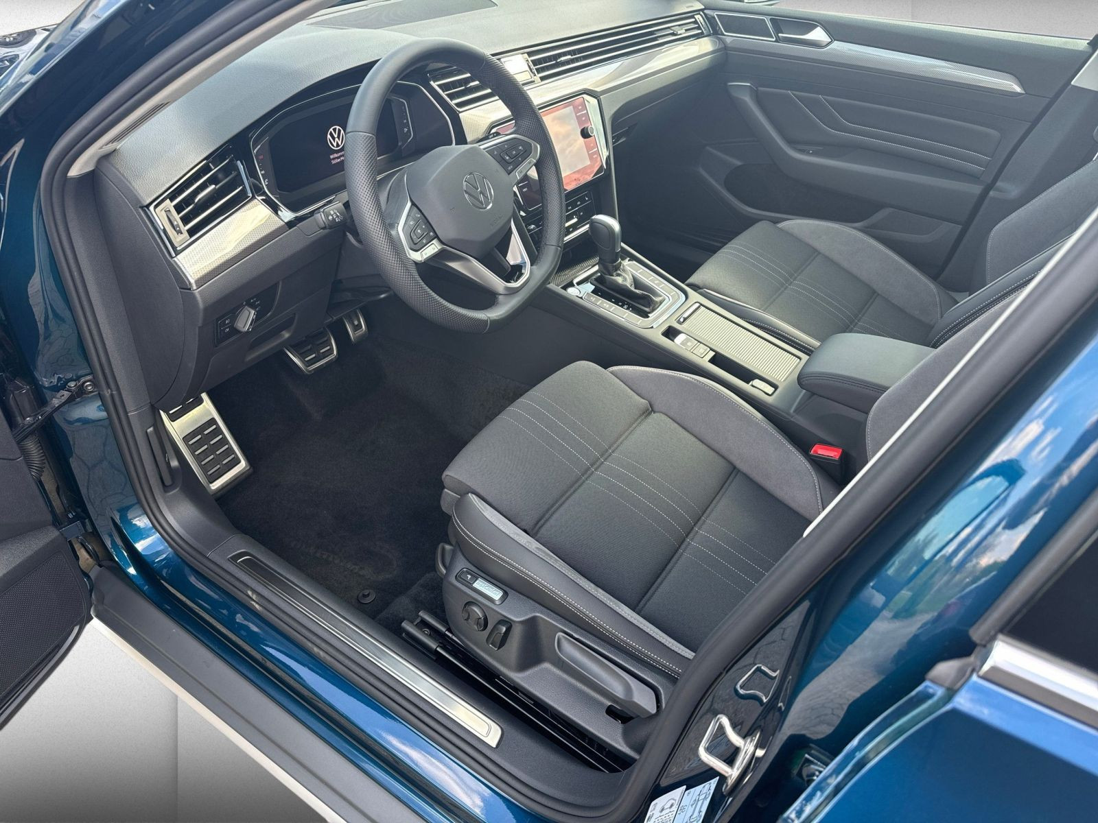 Volkswagen - Passat Alltrack_10