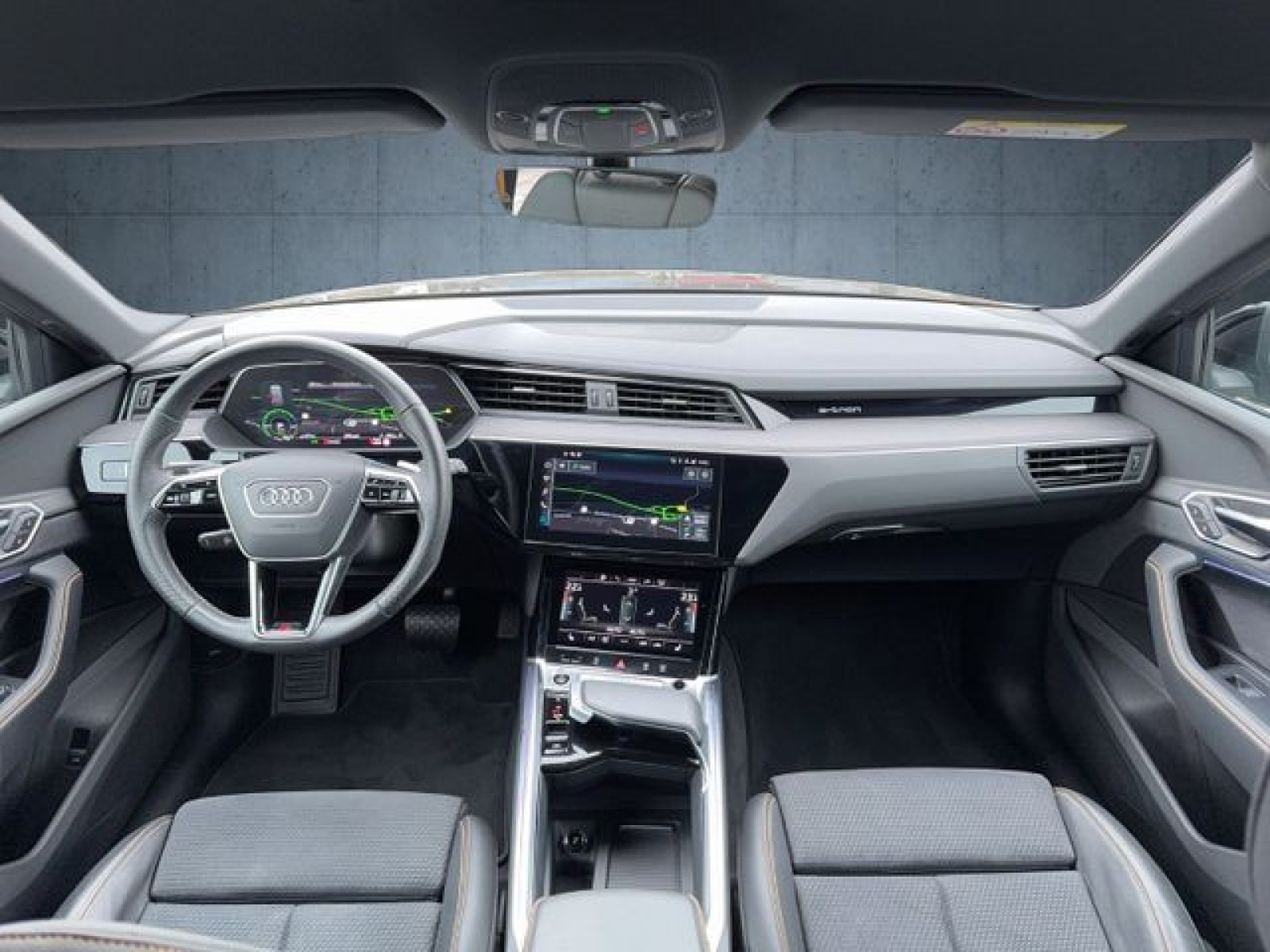 Audi - e-tron_13