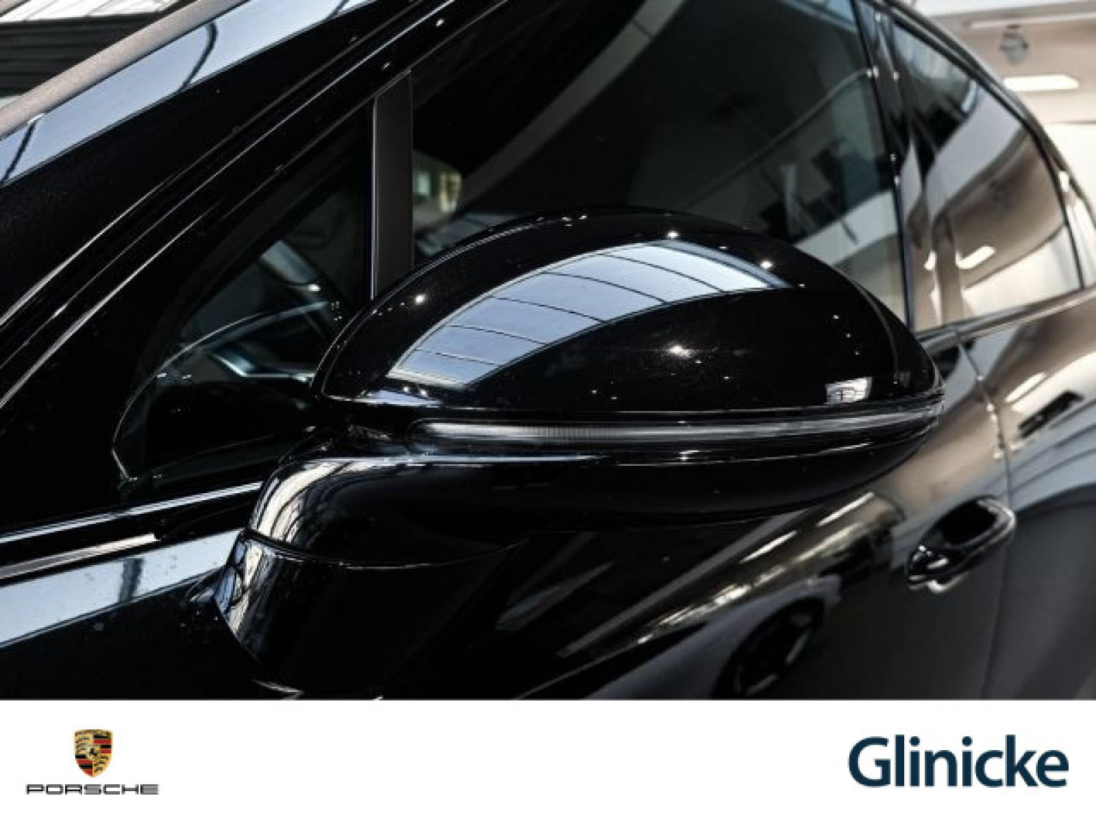 Porsche - Cayenne_24