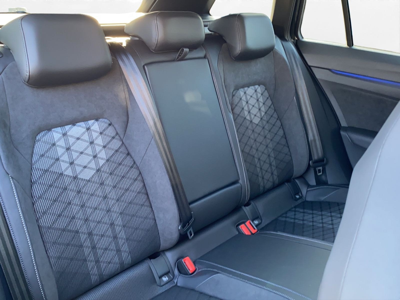 Volkswagen - Golf Variant_21