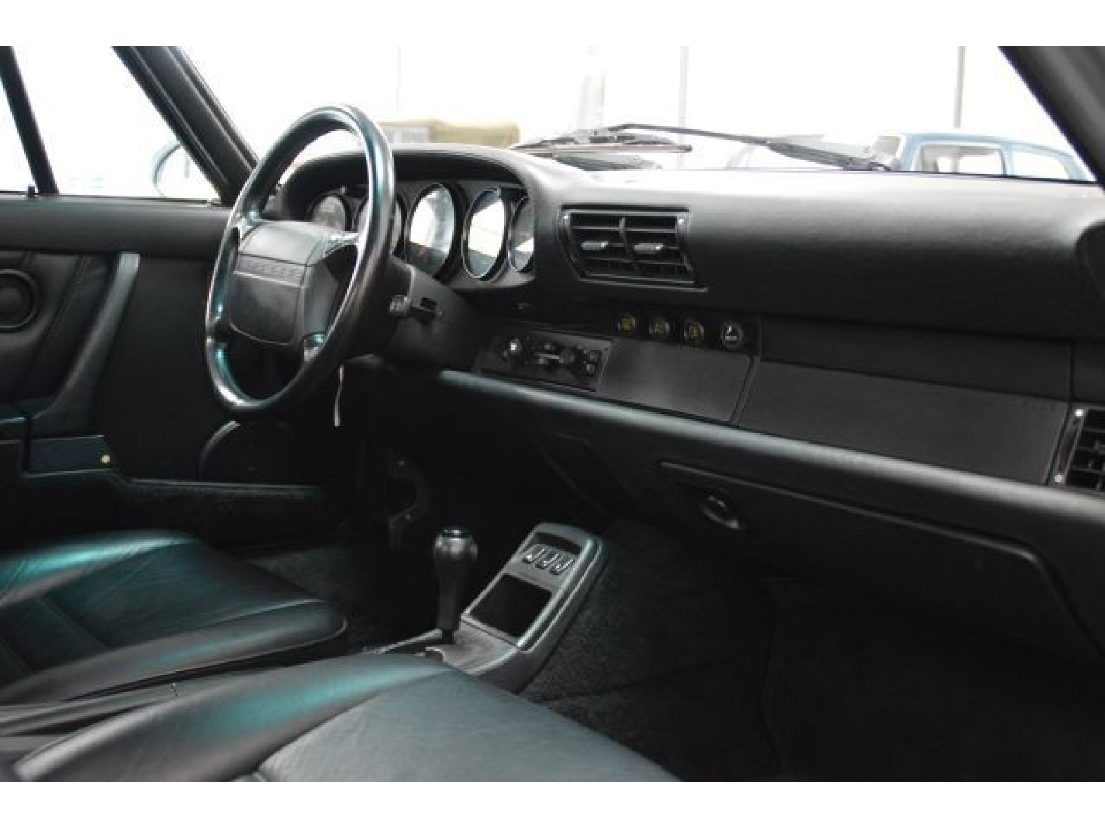 Porsche - 964_27
