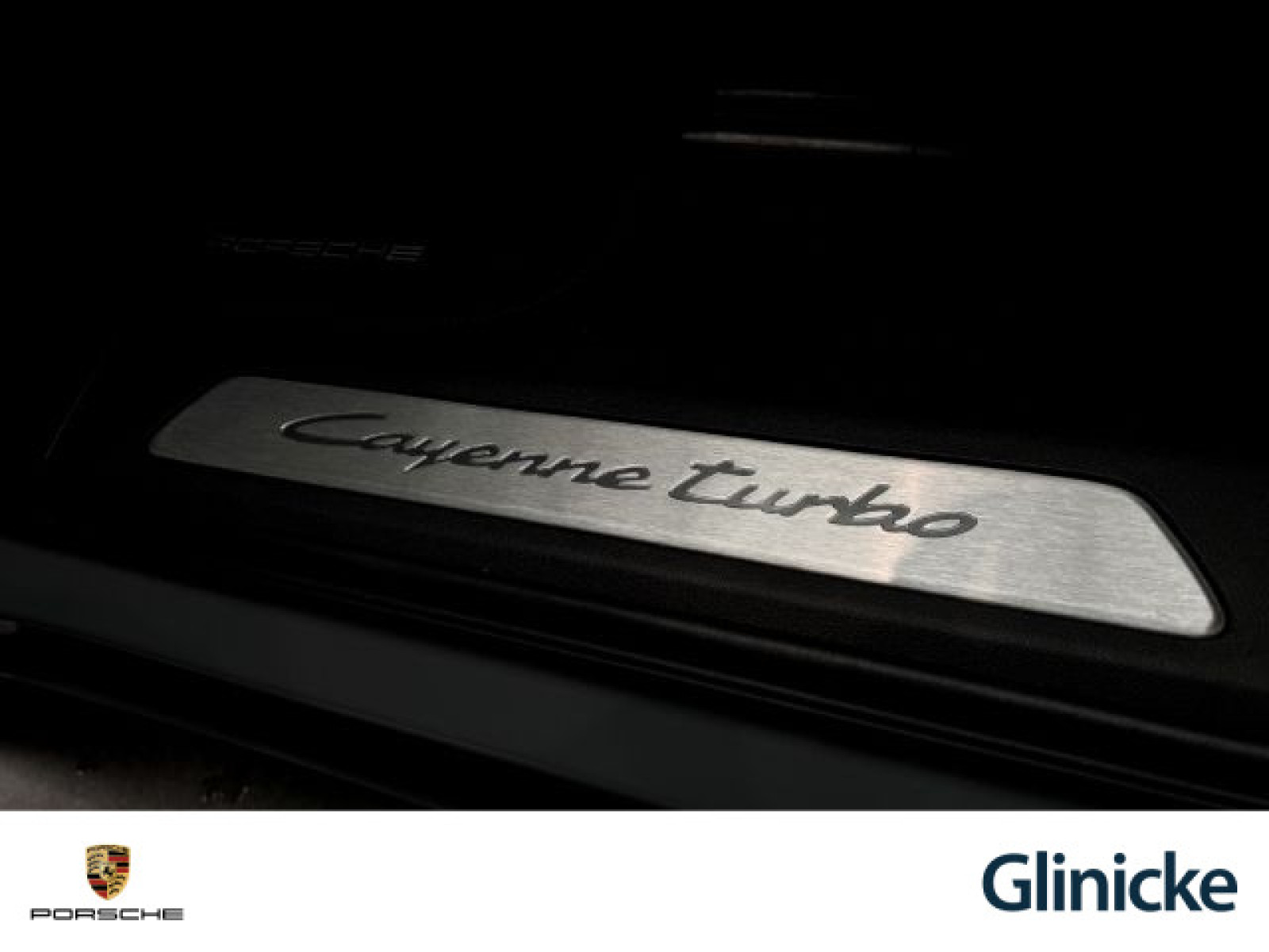 Porsche - Cayenne_12