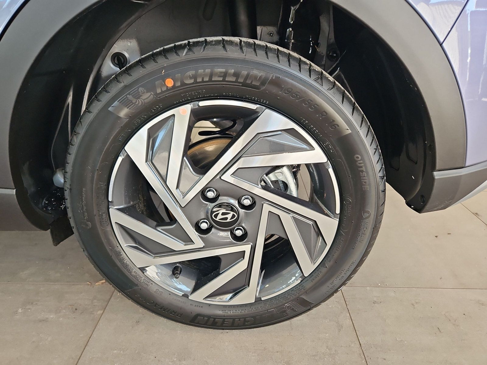Hyundai - BAYON_11