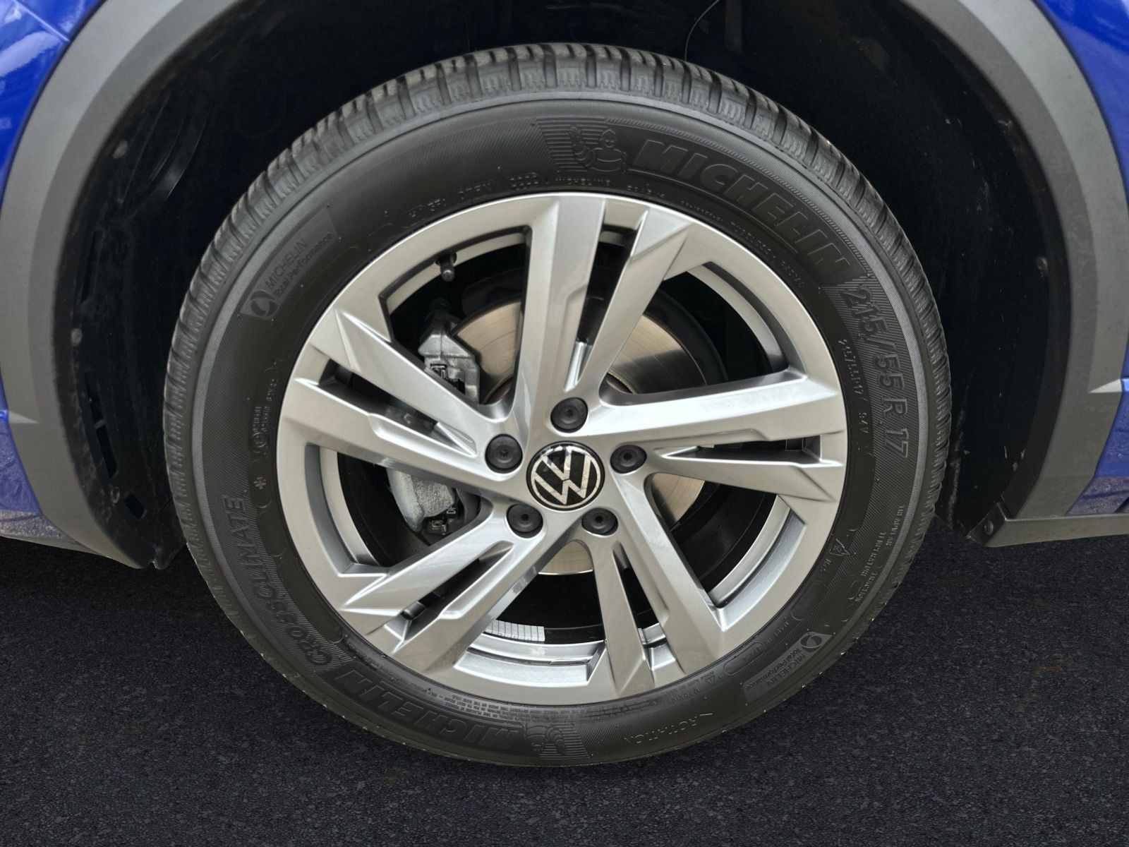 Volkswagen - T-Roc_9