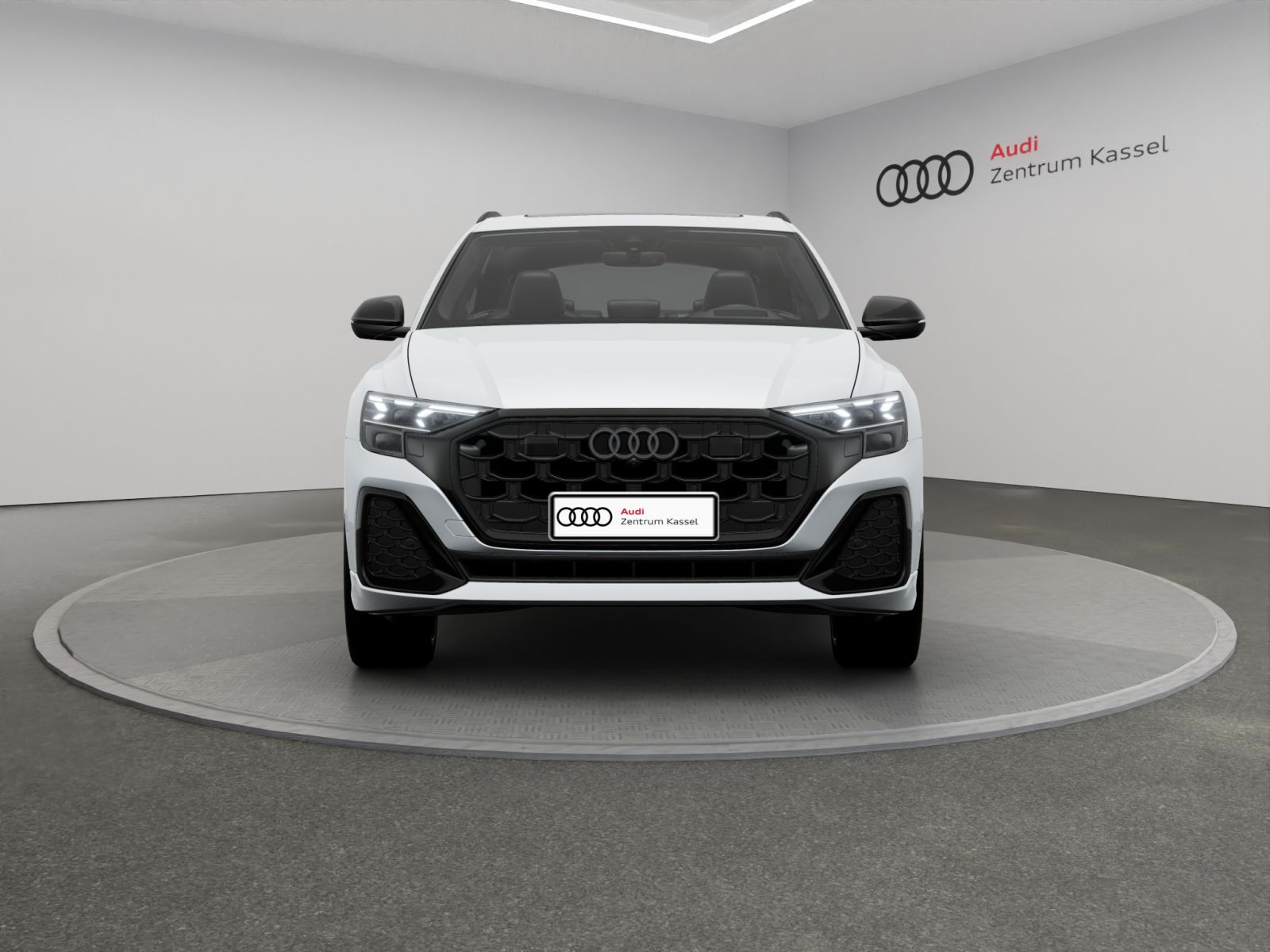 Audi - Q8_7 Audi - Q8_7