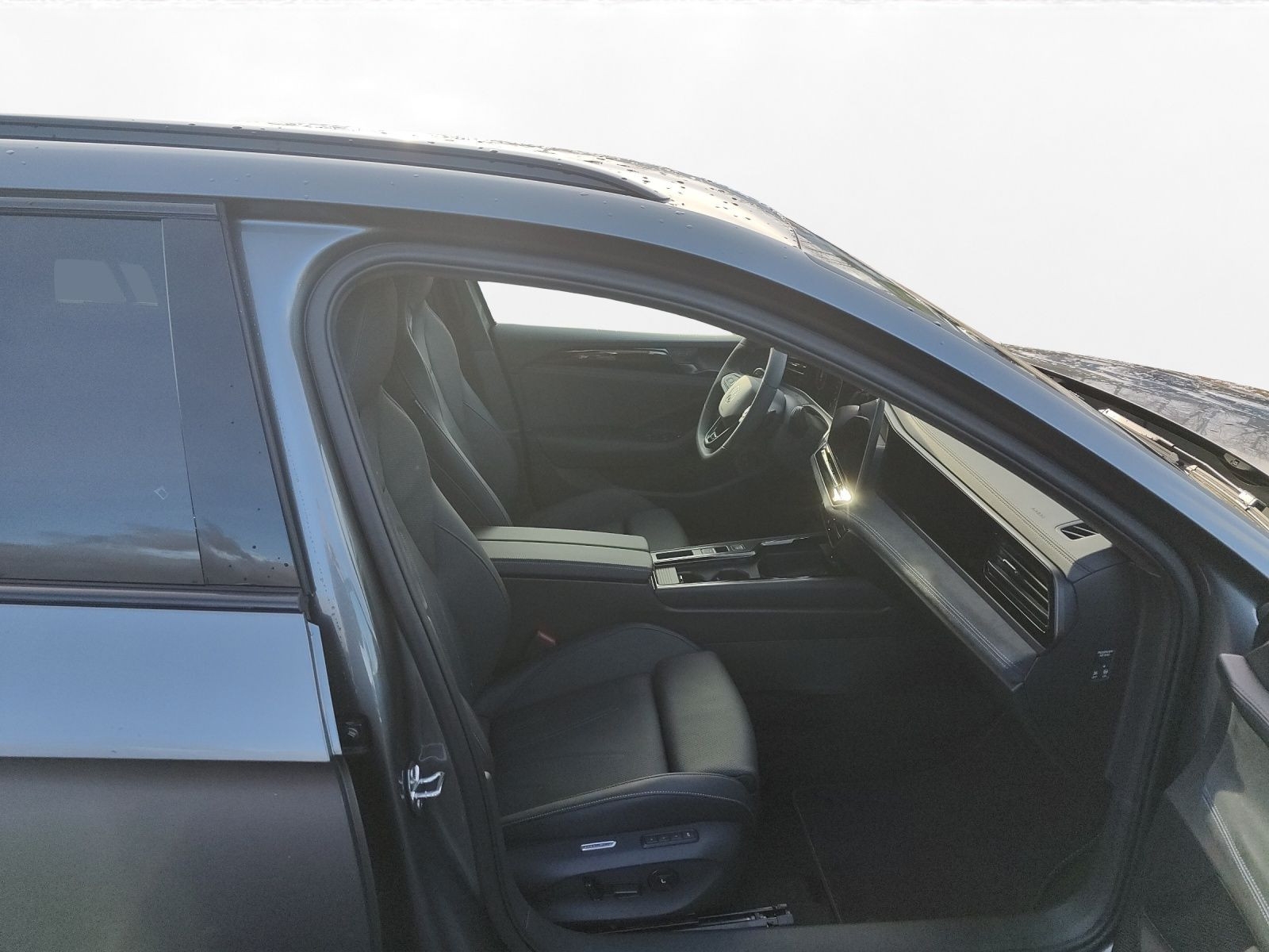 Volkswagen - Passat_13