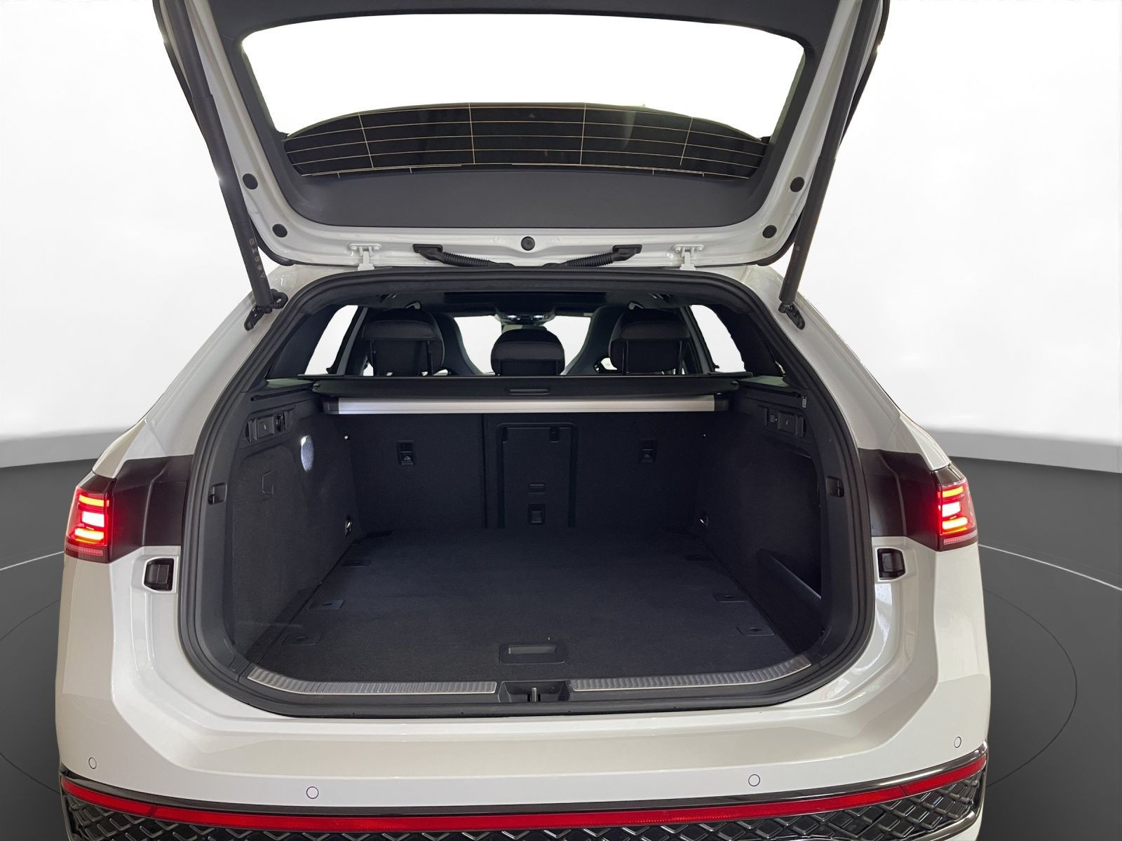 Volkswagen - Passat Variant_24
