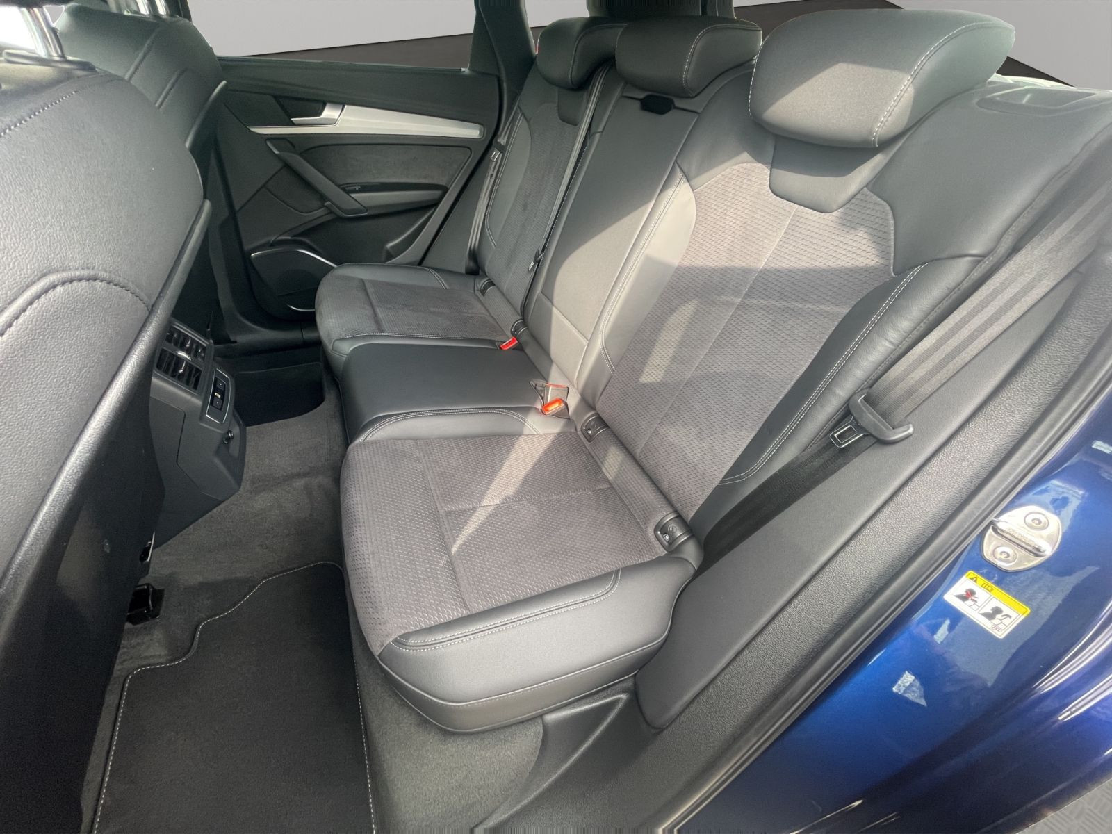 Audi - SQ5_18