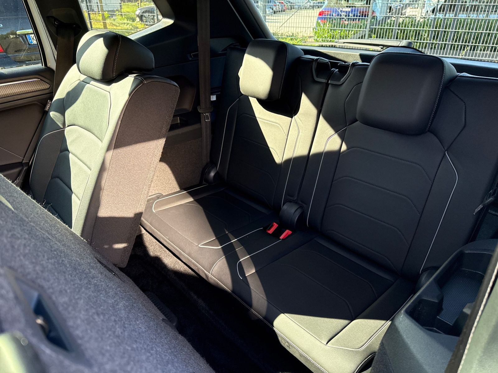 Volkswagen - Tiguan Allspace_16