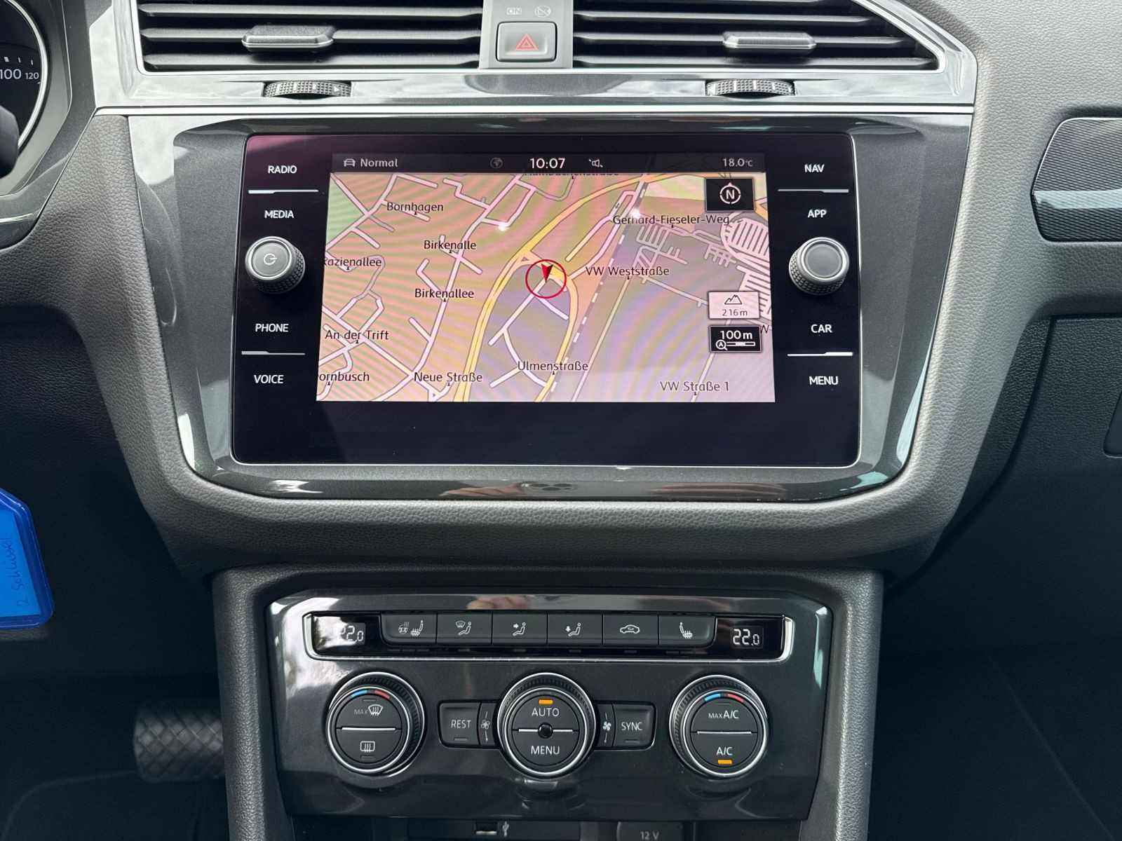 Volkswagen - Tiguan_12