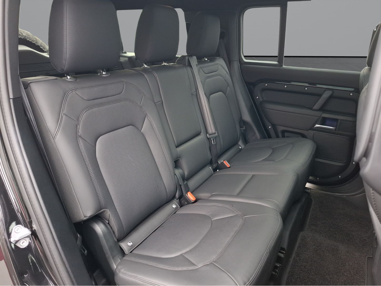 Land Rover - Defender_5