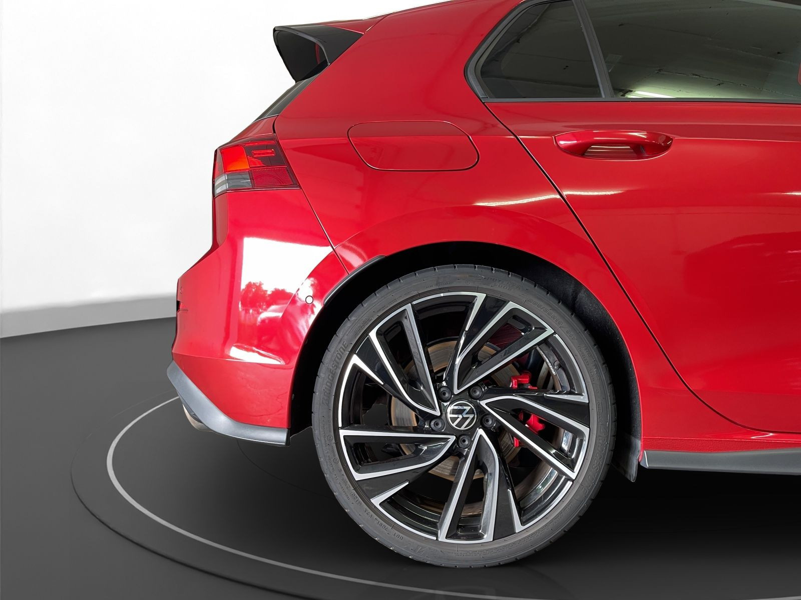 Volkswagen - Golf GTI_16