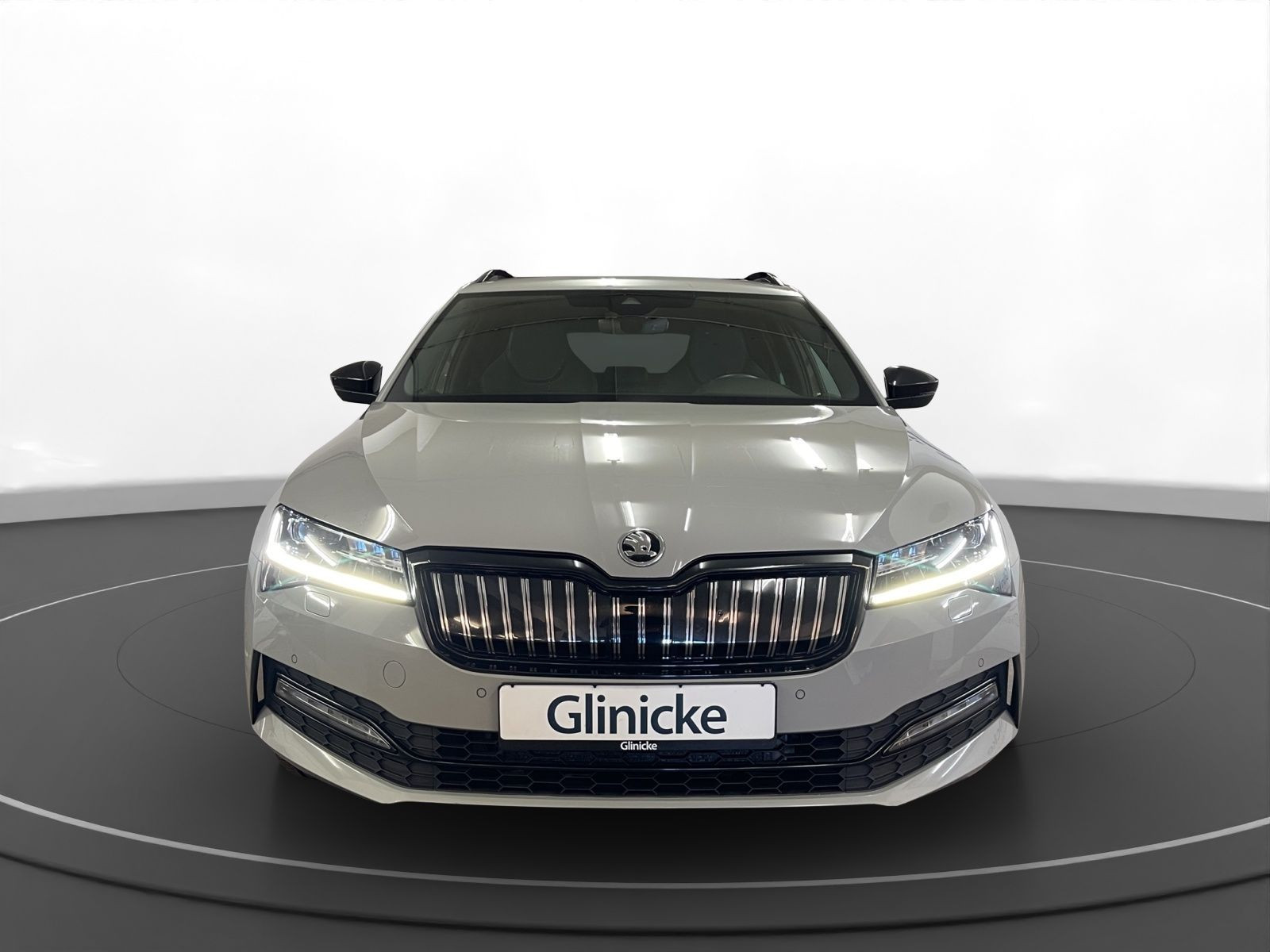 Škoda - Superb_2