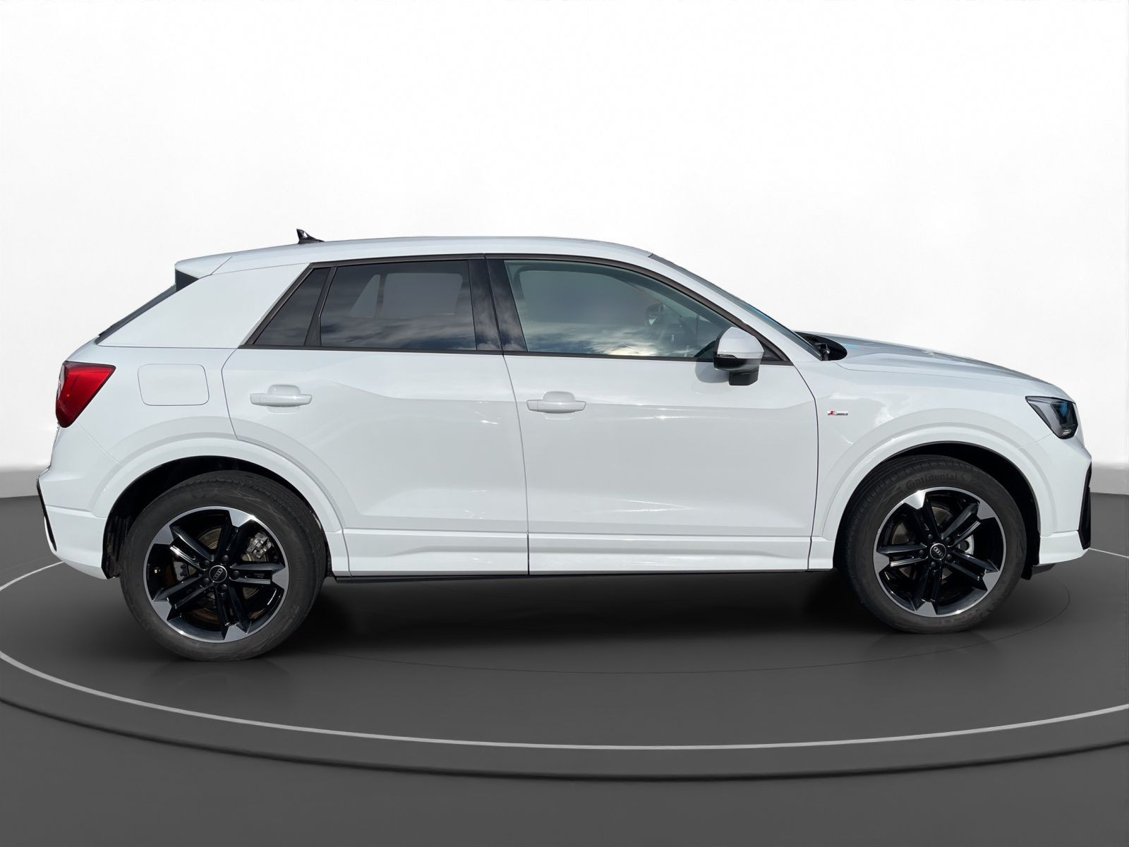 Audi - Q2_7