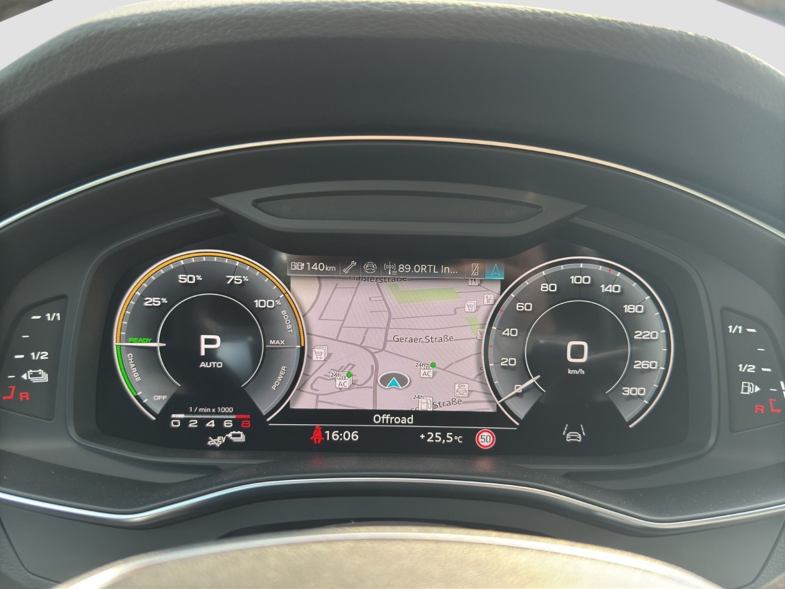 Audi - A6 Avant_8