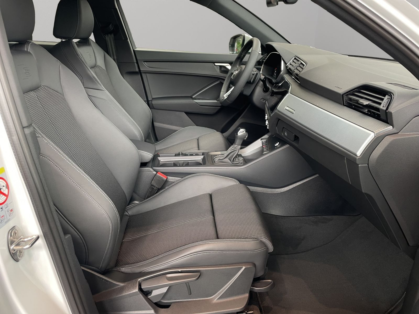 Audi - Q3 Sportback_19