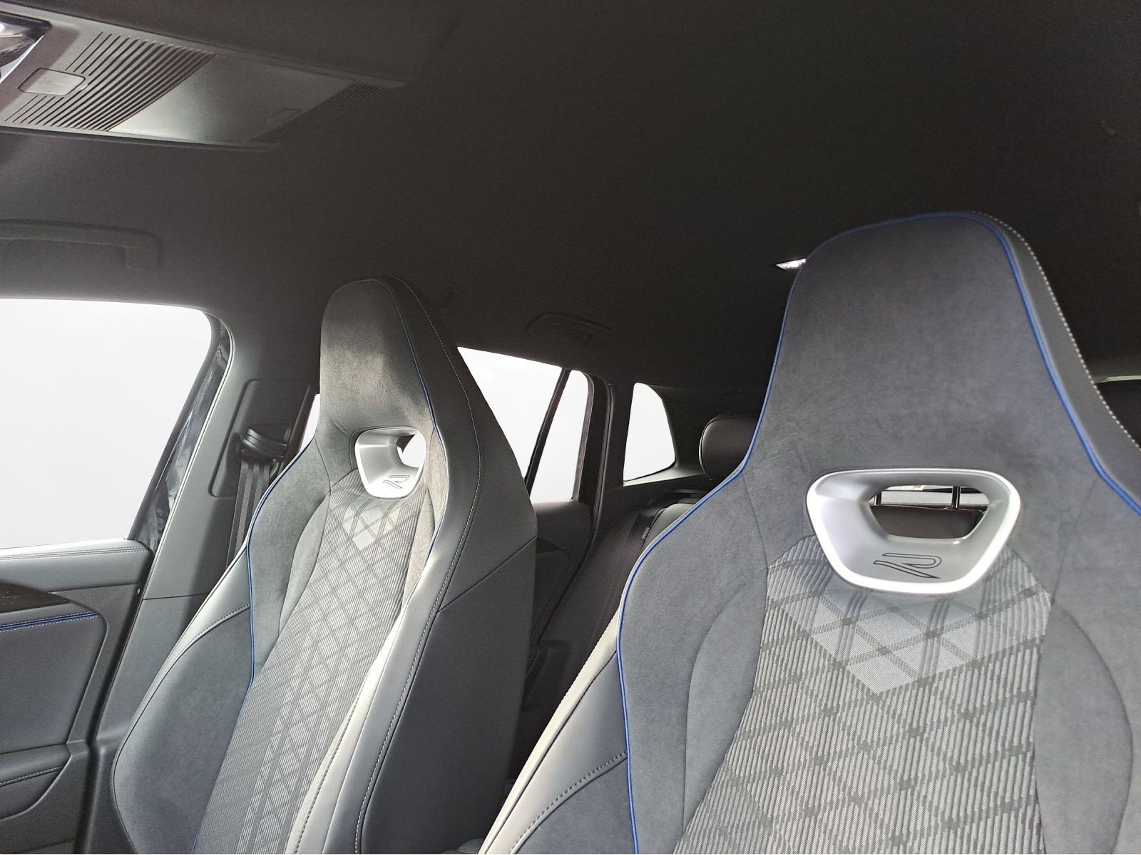 Volkswagen - Tiguan_15